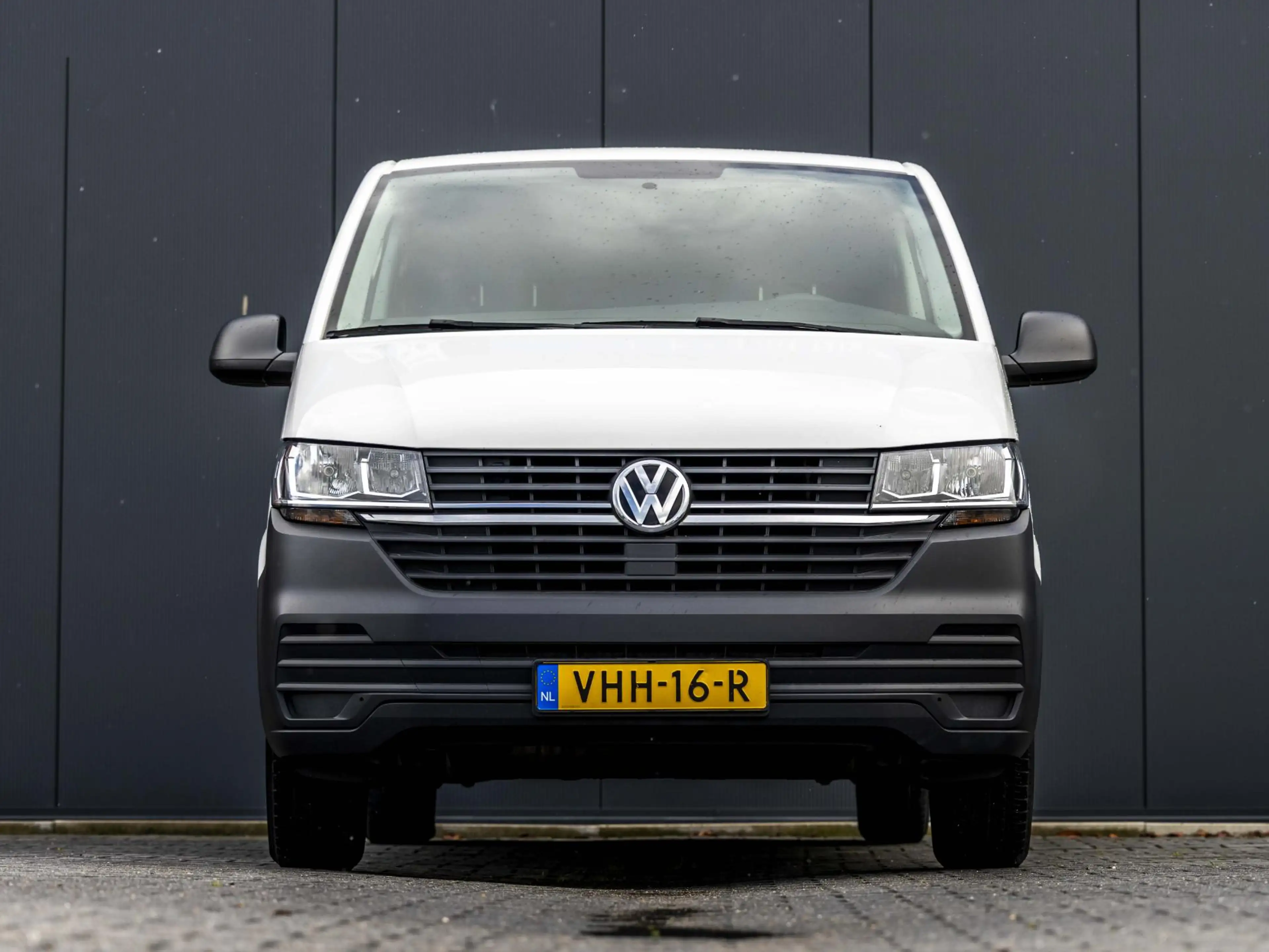 Volkswagen T6.1 Transporter 2.0 TDI L2H1 28 Airco|trekhaak|inrichting|L2|inclu — photo 2