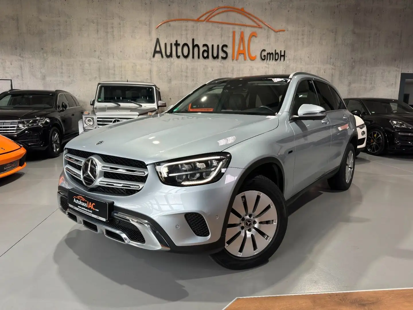 Mercedes-Benz GLC 300 de 4Matic/Pano/AHK/360/Leder/Dig. Tacho Silber - 1