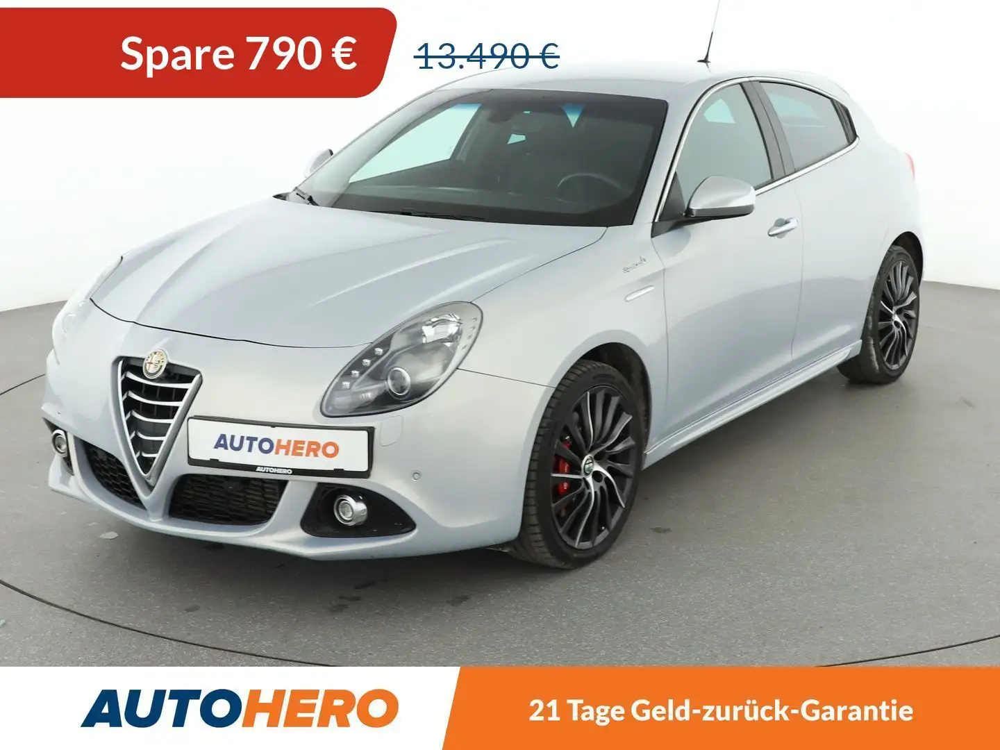Alfa Romeo Giulietta 2.0 JTDM Turismo Grau - 1