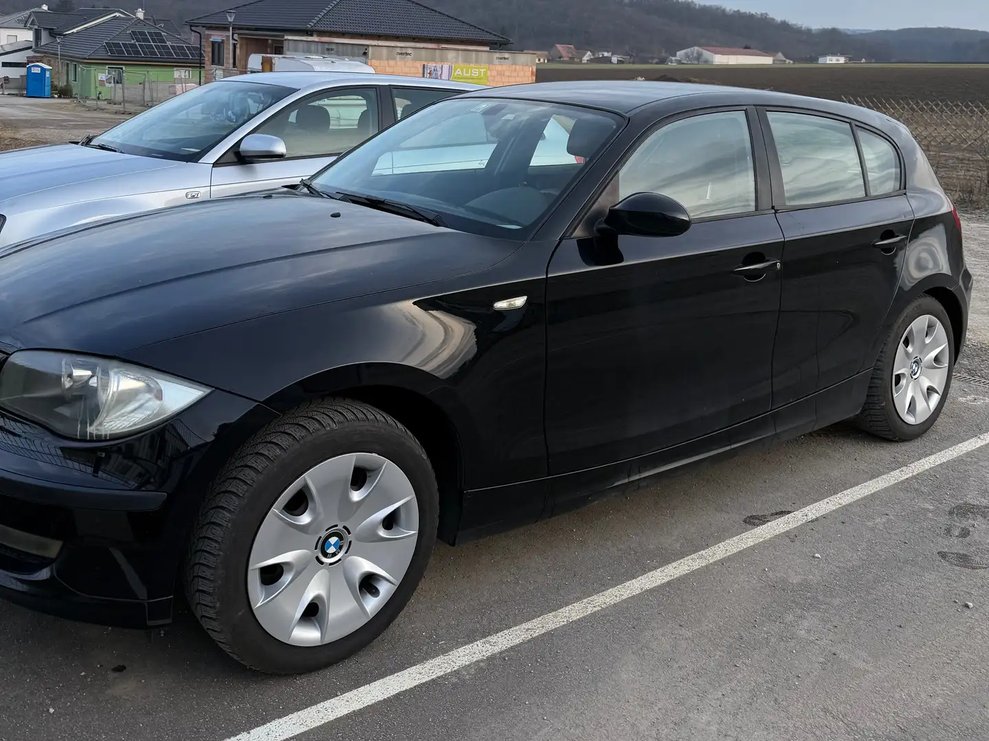 BMW 116 116i Österreich-Paket Österreich-Paket Schwarz - 1