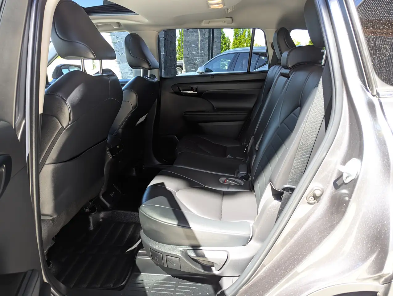 Toyota Highlander снимка Toyota Highlander