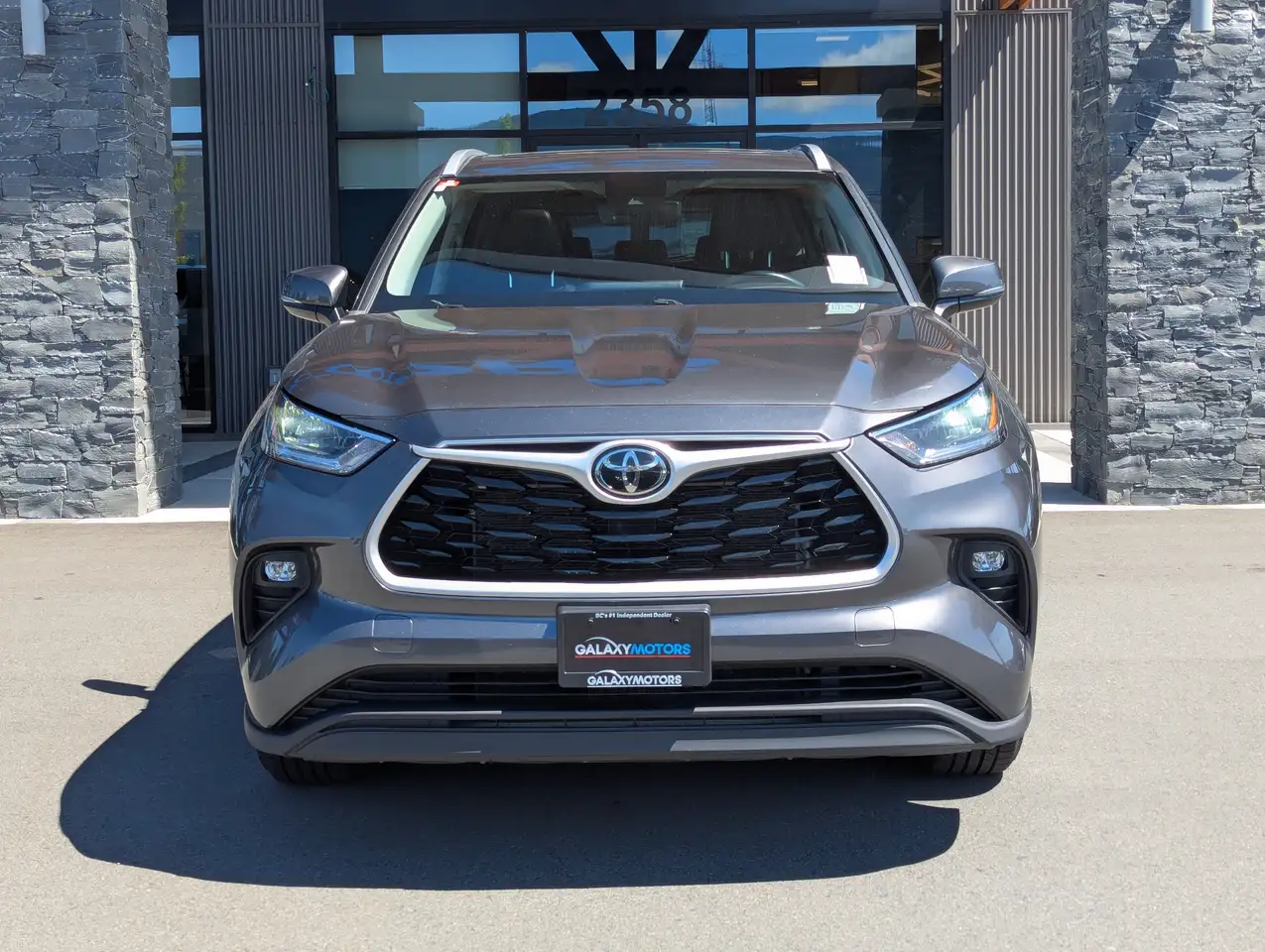 Toyota Highlander снимка Toyota Highlander