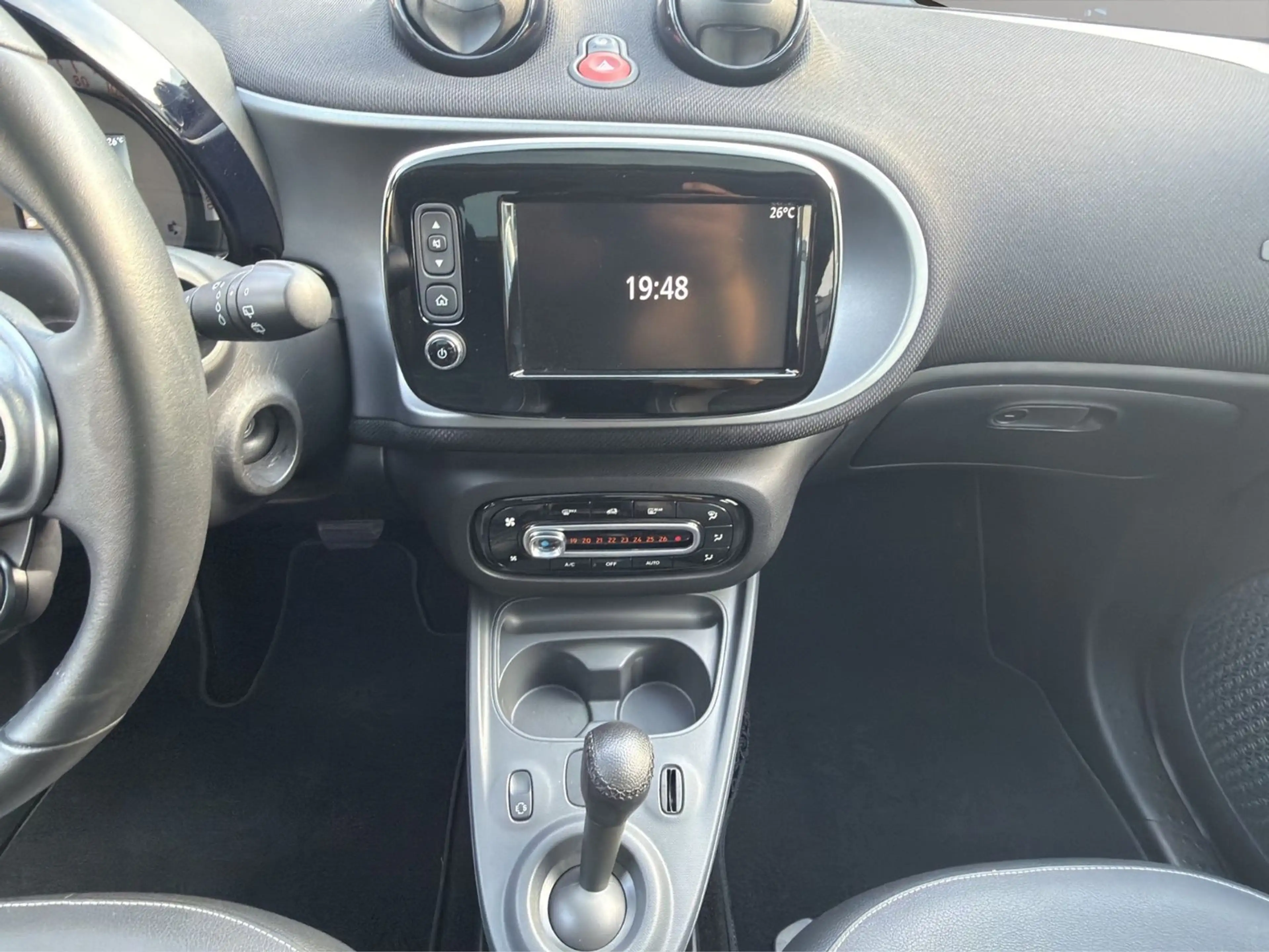 smart forFour Prime Automatik Leder Navi R-Kamera — photo 12