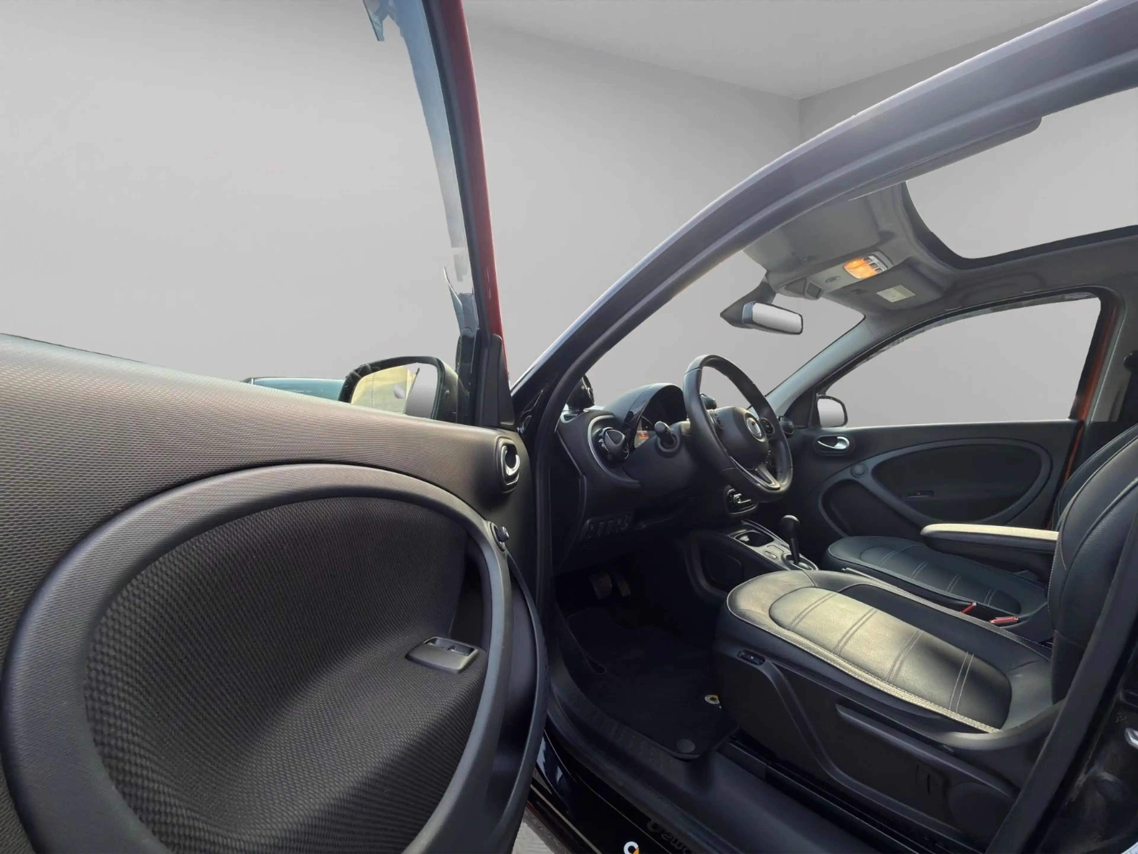 smart forFour Prime Automatik Leder Navi R-Kamera — photo 14