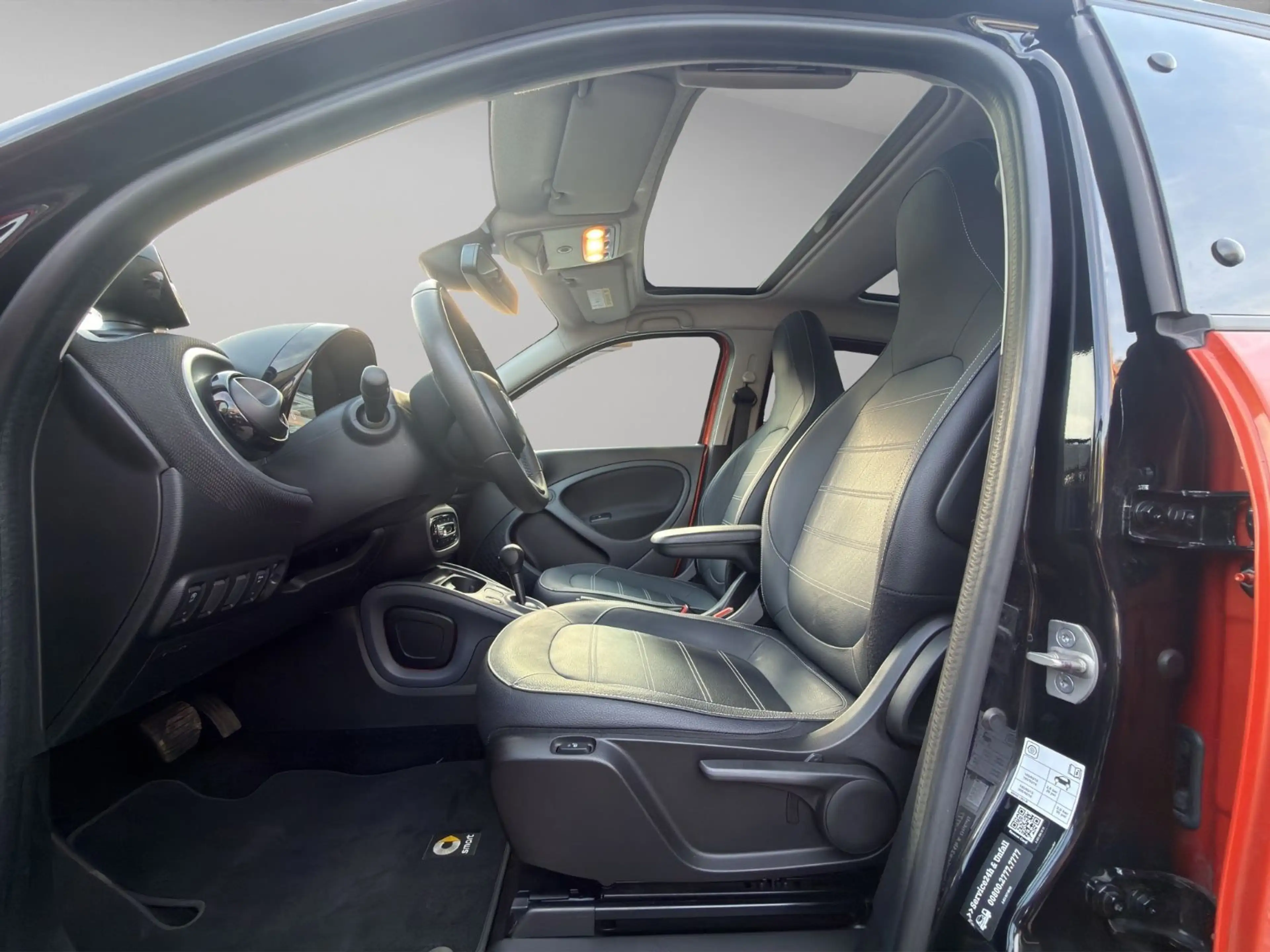 smart forFour Prime Automatik Leder Navi R-Kamera — photo 9