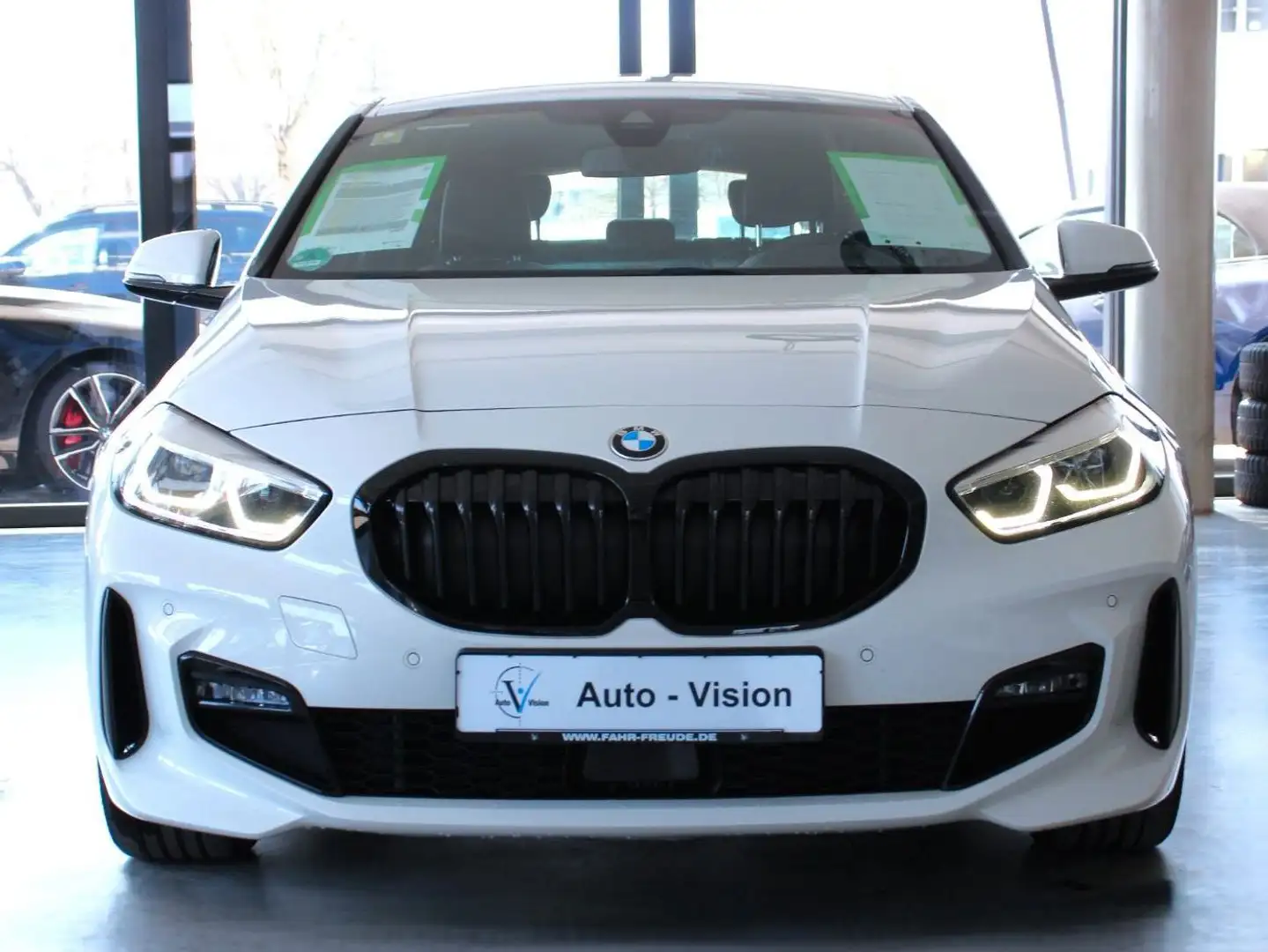 BMW 118 118i Msport 136cv auto Shadow line 2021 17" Bianco - 2