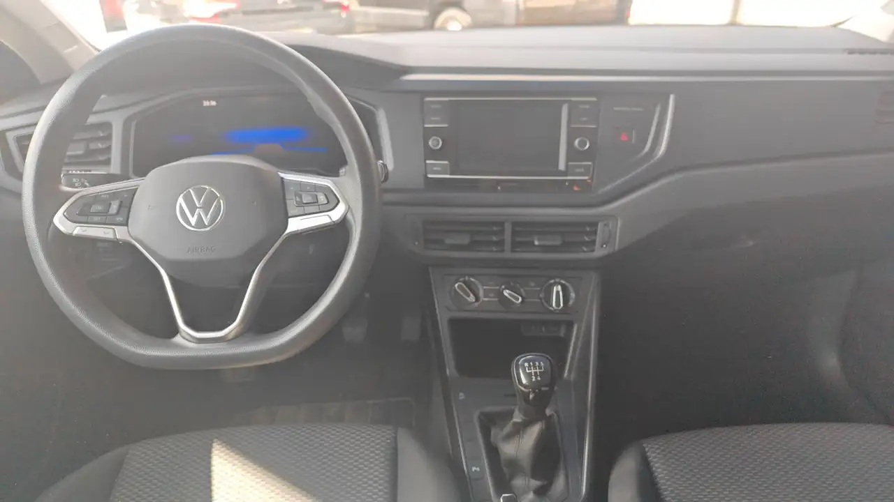 Volkswagen Polo Citadine 5 portes — photo 11