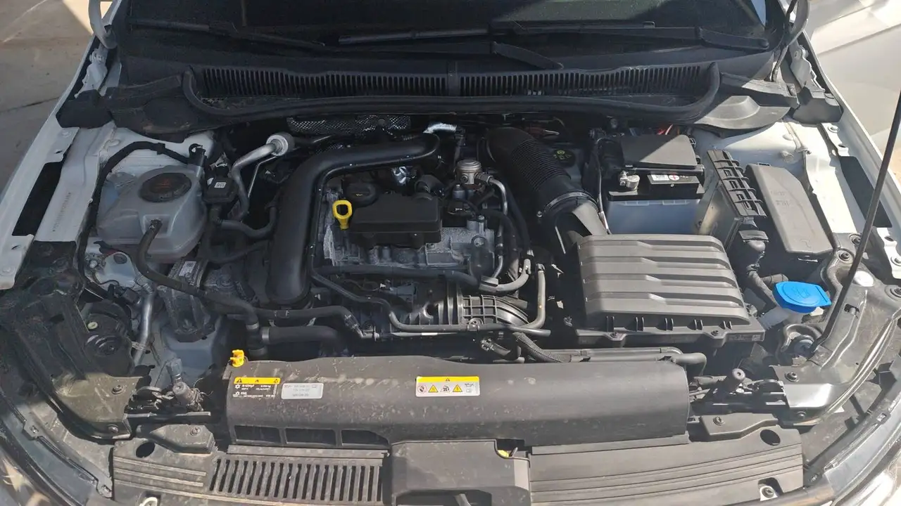 Volkswagen Polo Citadine 5 portes — photo 15