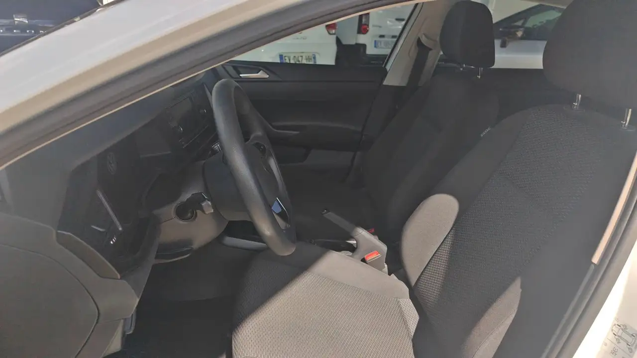 Volkswagen Polo Citadine 5 portes — photo 26