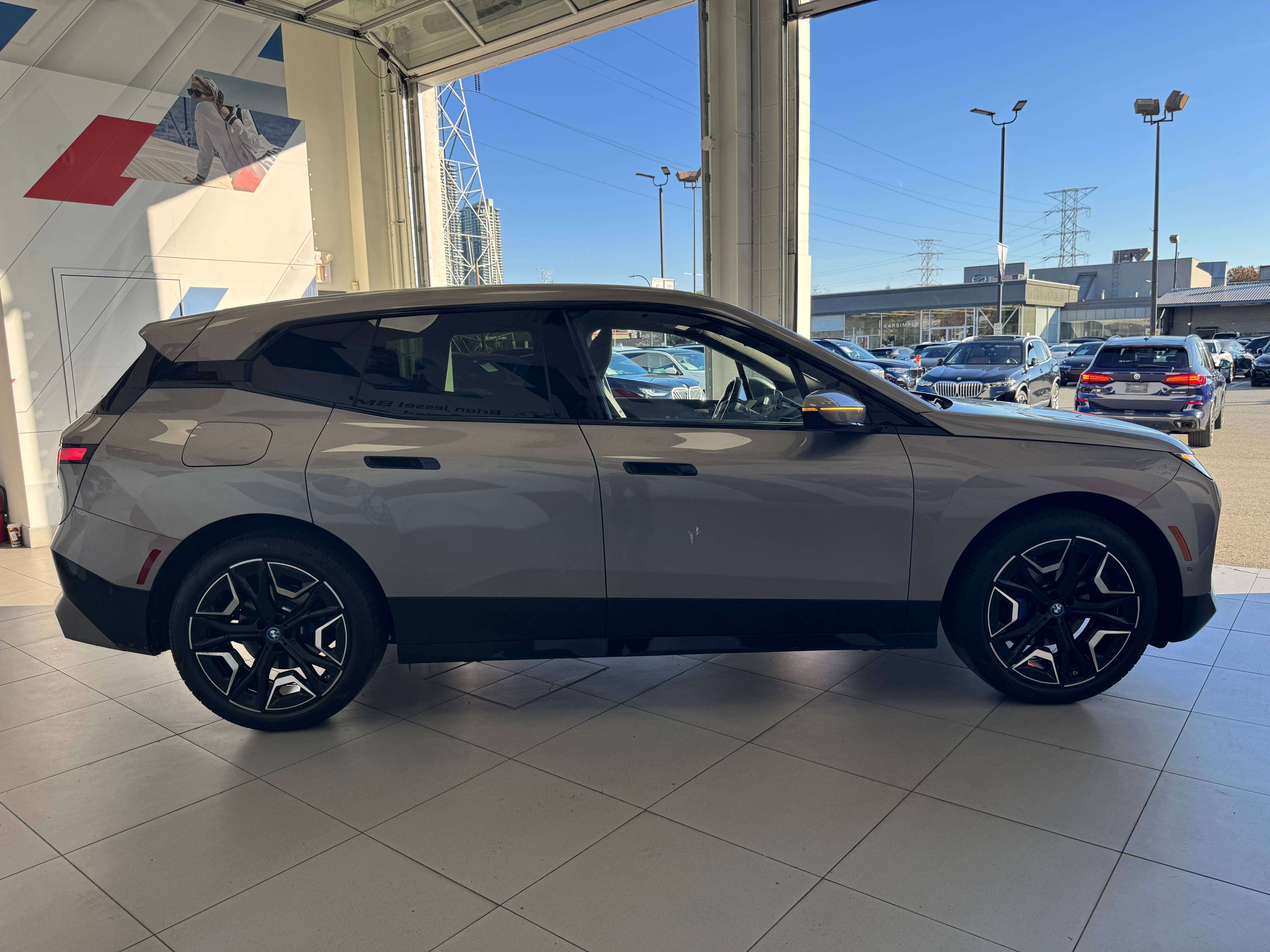 2023 BMW iX