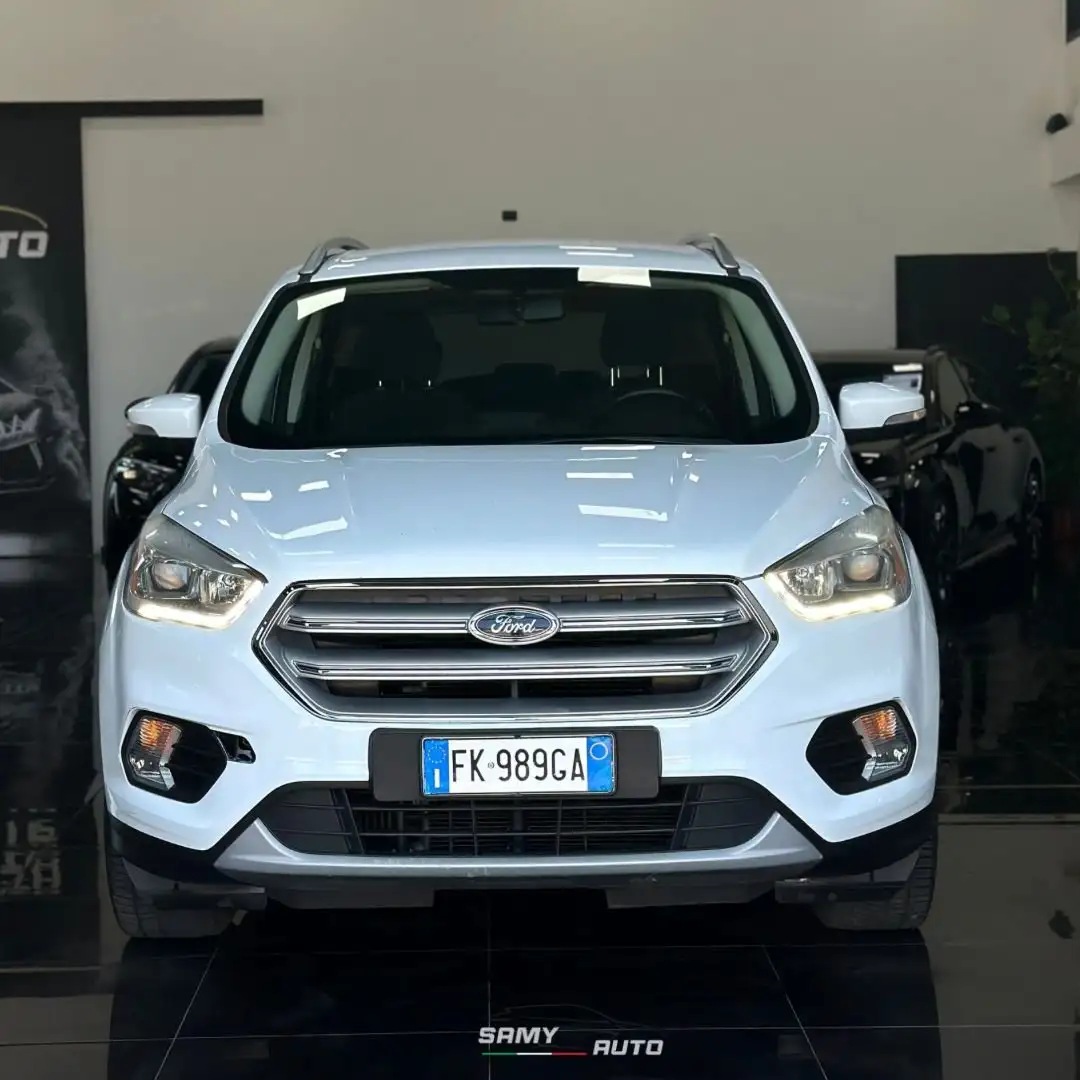 Ford Kuga 1.5 tdci ST-Line Business s Bianco - 1