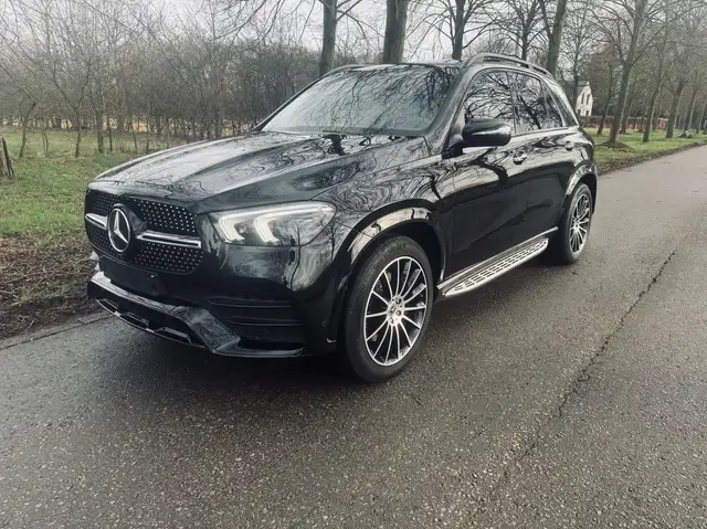 Mercedes-Benz GLE 300 d AMG Line 86000 Km Panodak Burmester 4 Matic Carp
