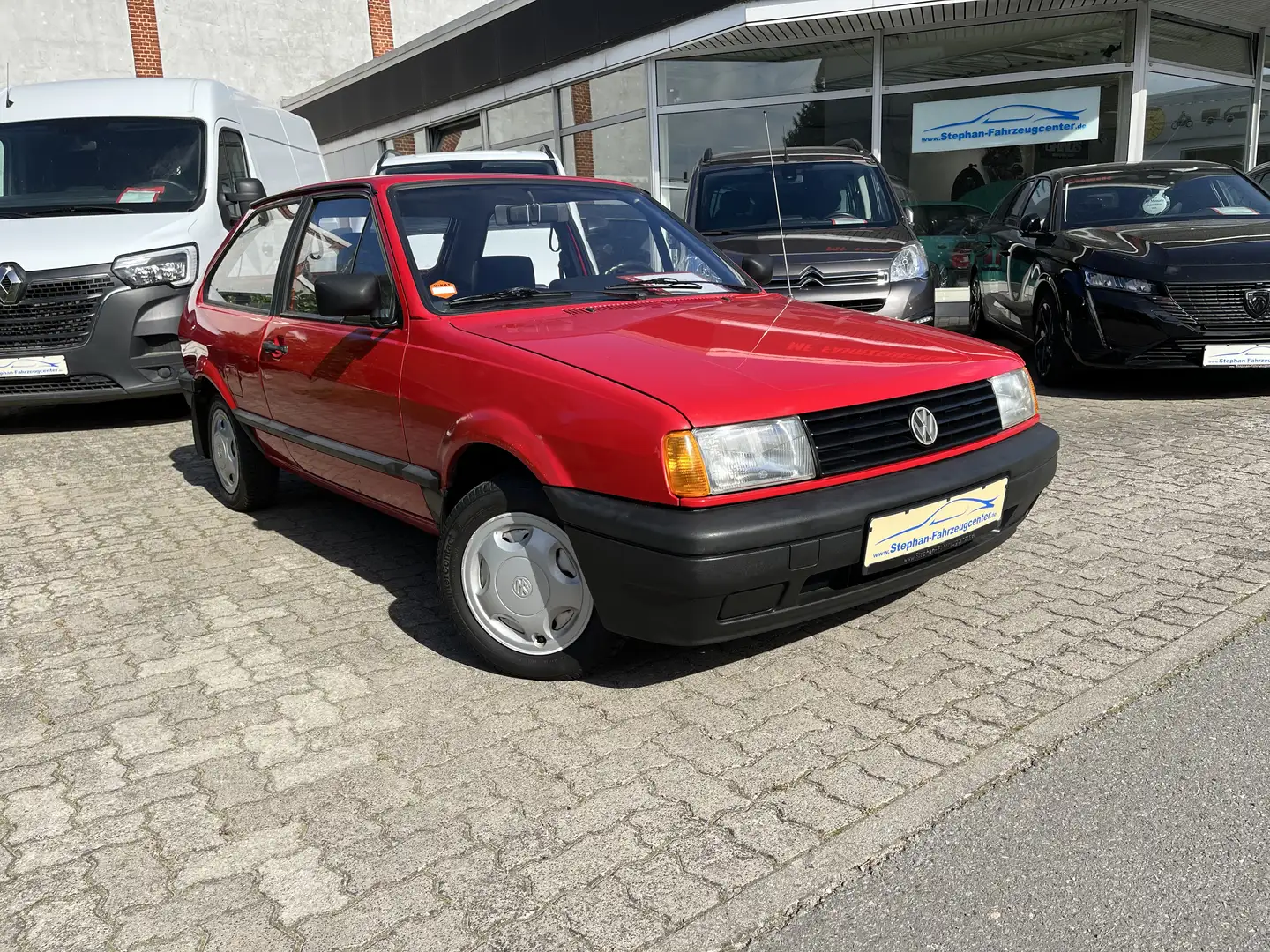 Volkswagen Polo Polo II CL Coupé ,,Oldtimer mit H-Kennz.“ Червоний - 1