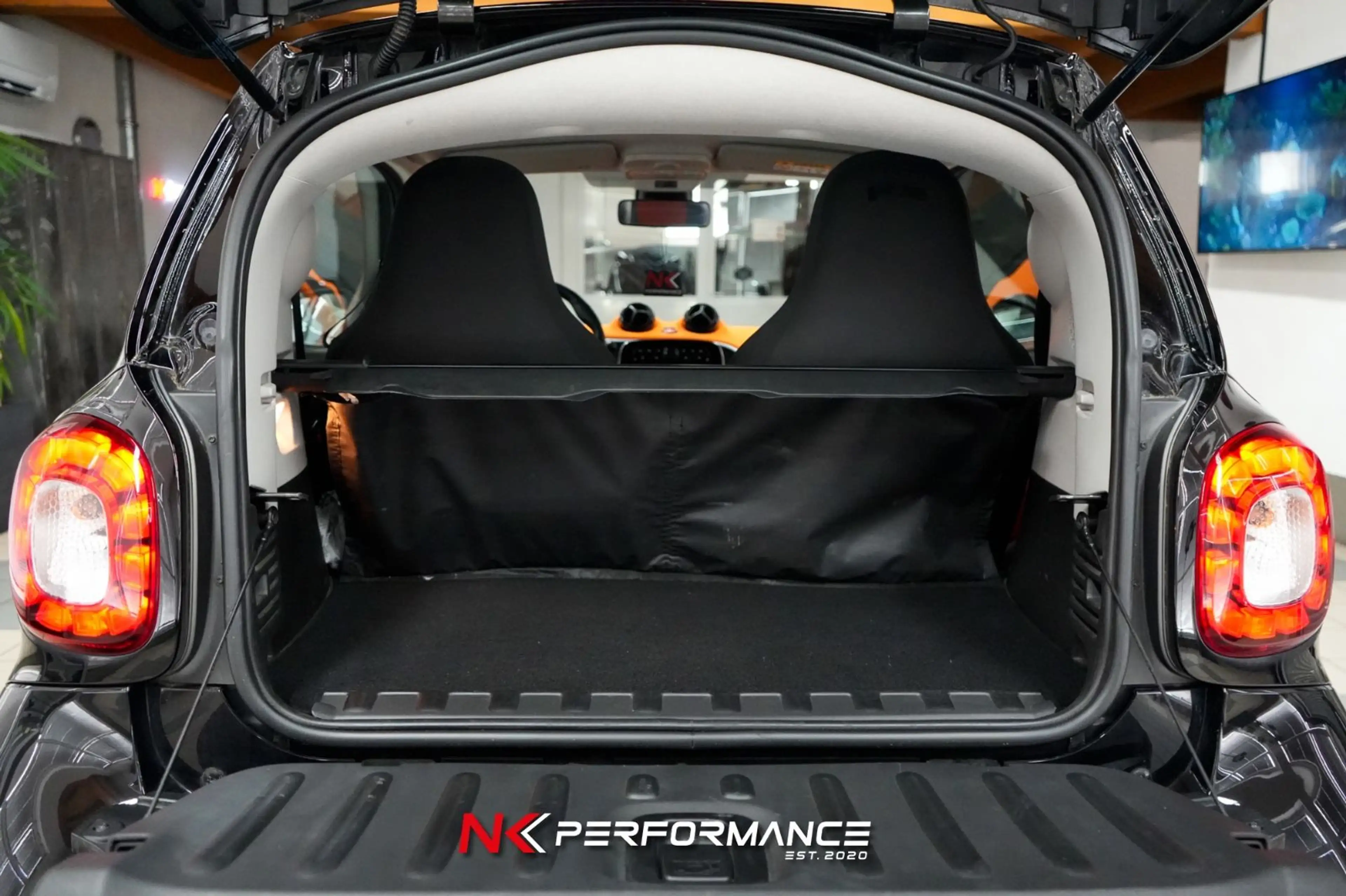 smart forTwo coupe 52 kW PASSION / PANO / SHZ / LED — photo 10