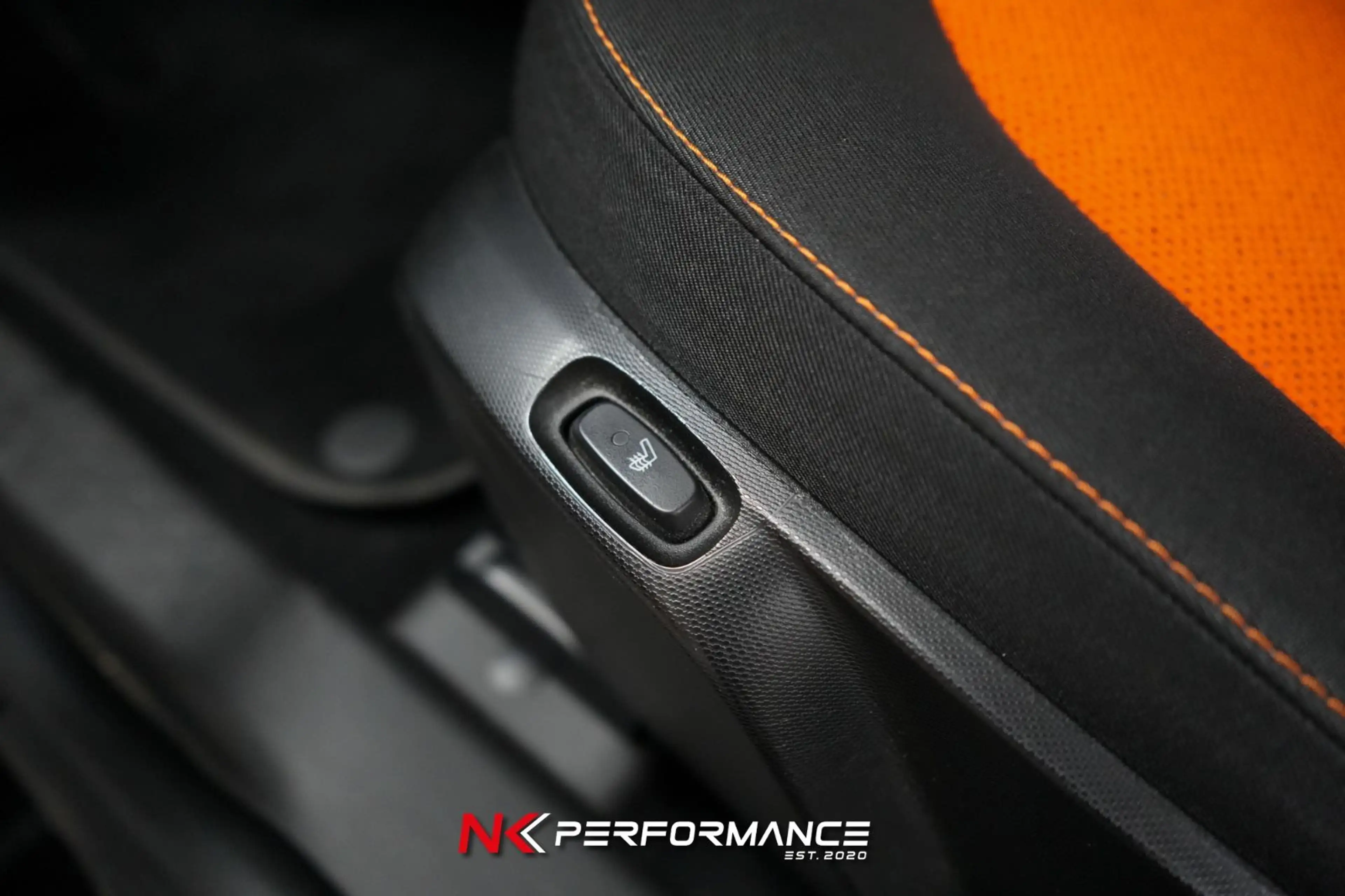 smart forTwo coupe 52 kW PASSION / PANO / SHZ / LED — photo 15
