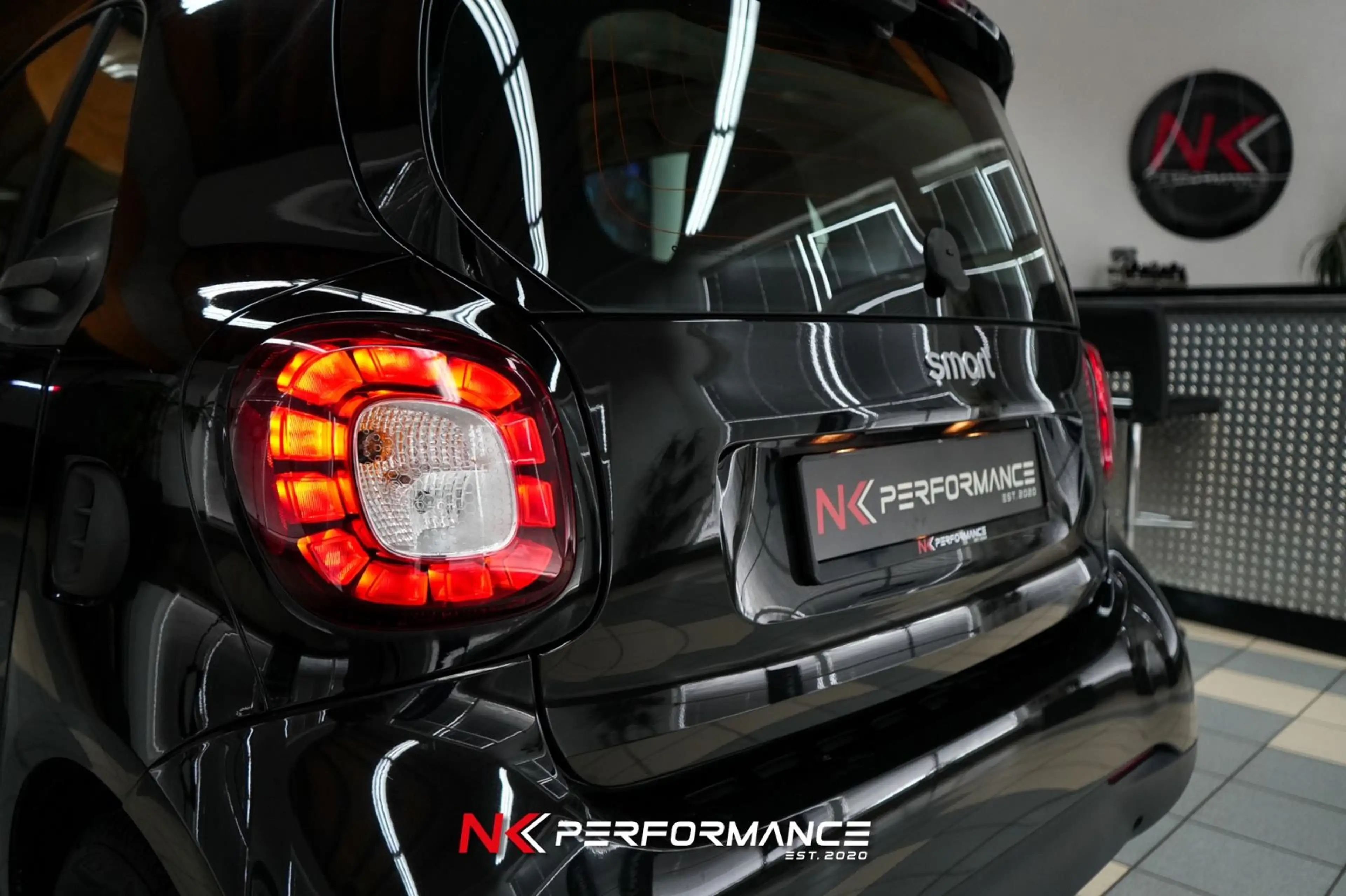 smart forTwo coupe 52 kW PASSION / PANO / SHZ / LED — photo 9