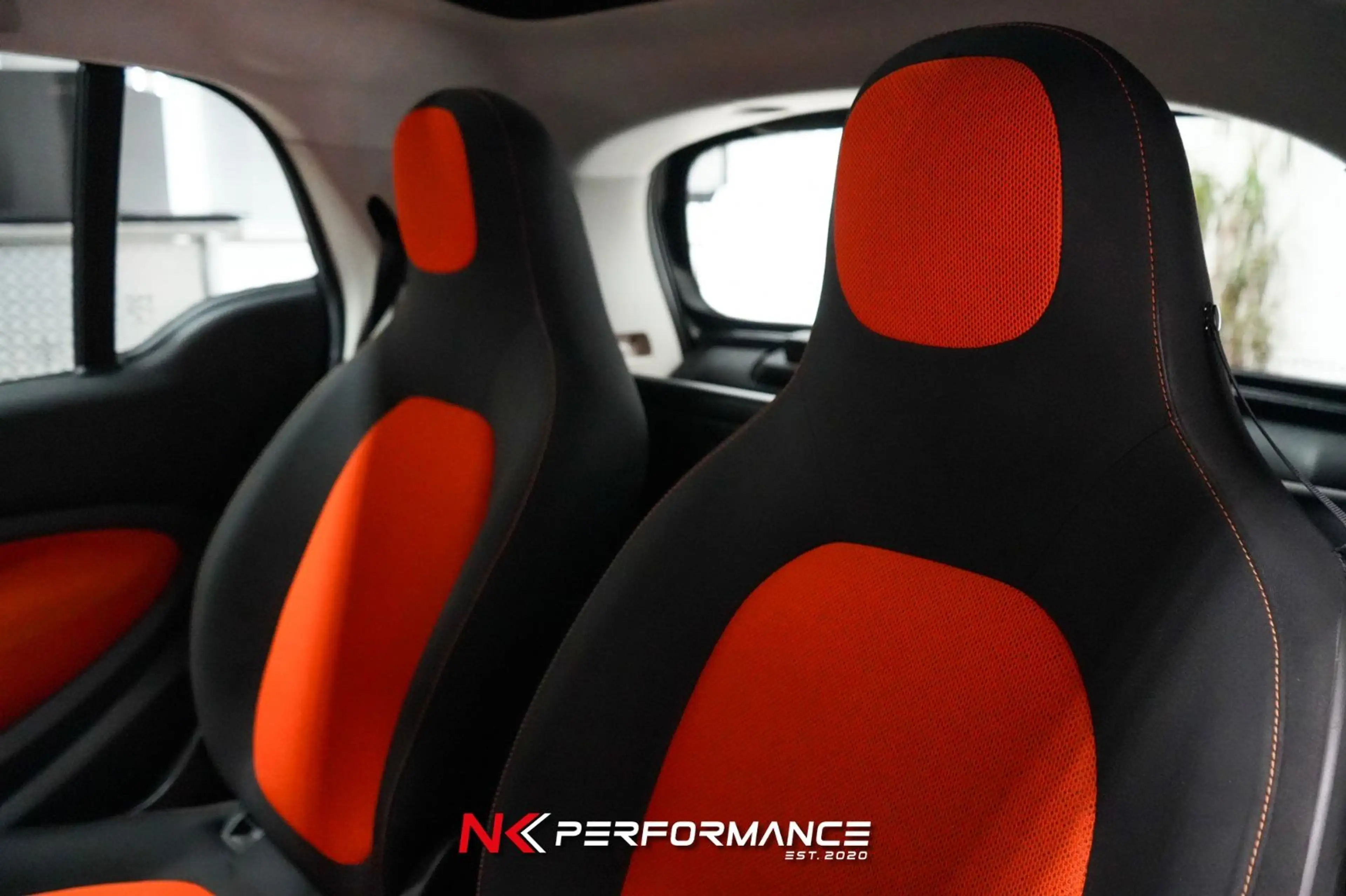 smart forTwo coupe 52 kW PASSION / PANO / SHZ / LED — photo 14