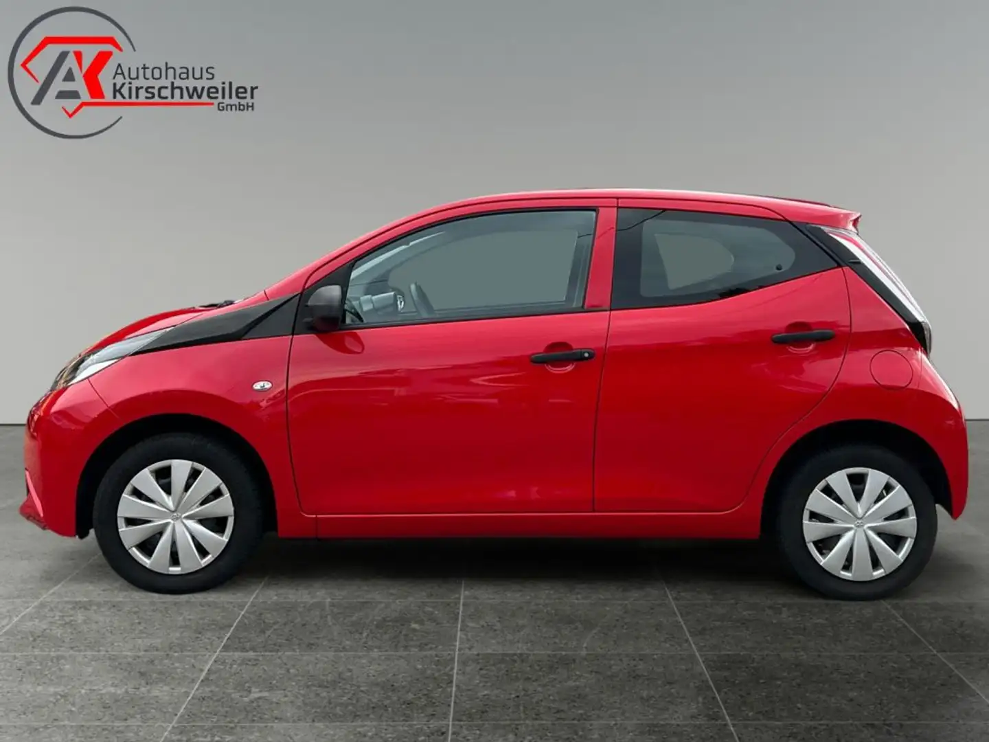 Toyota Aygo X Rot - 2
