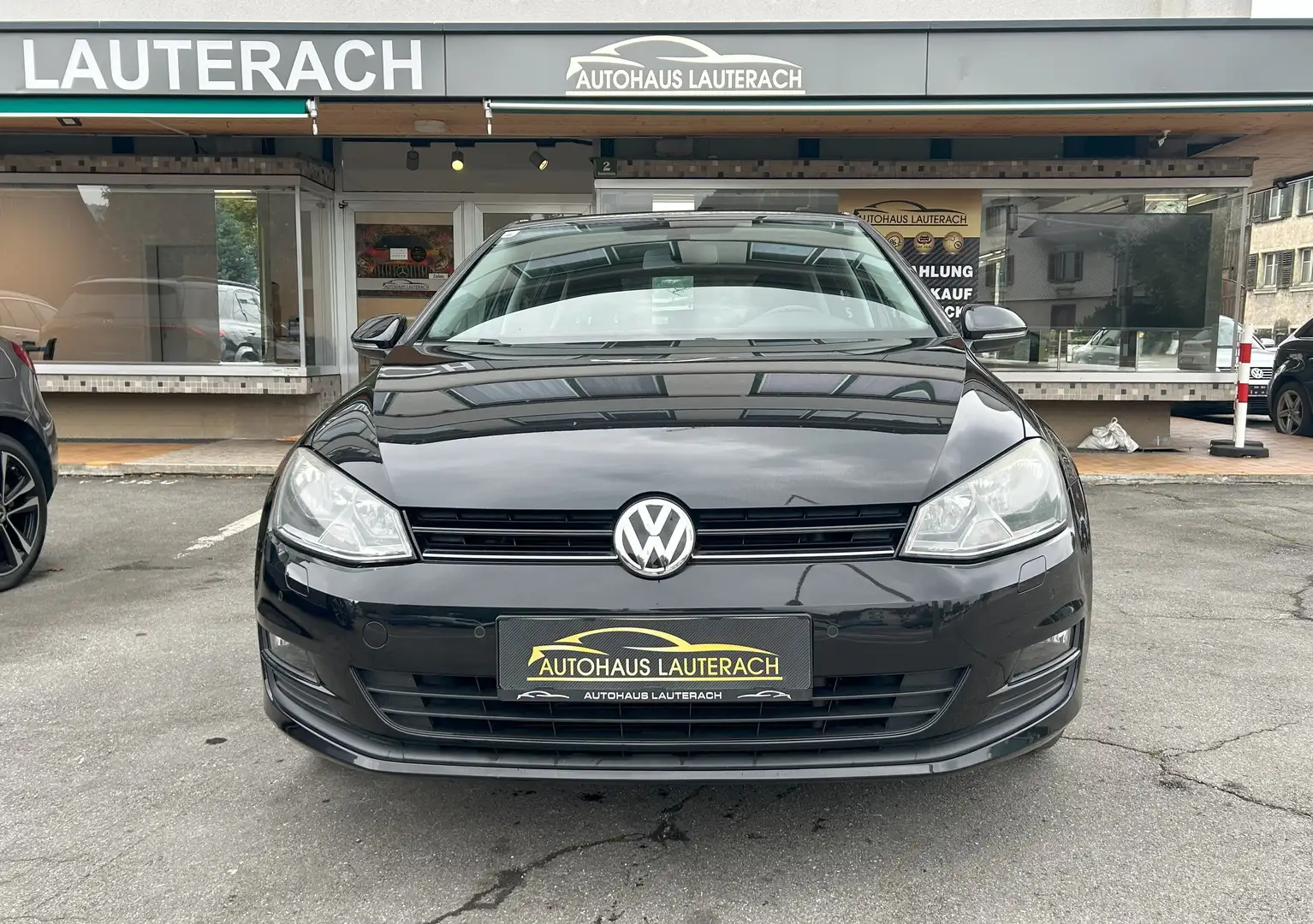 Volkswagen Golf Golf Rabbit 1,2 TSI *1.HAND *PDC *SITZHEIZUNG*APPC Schwarz - 2