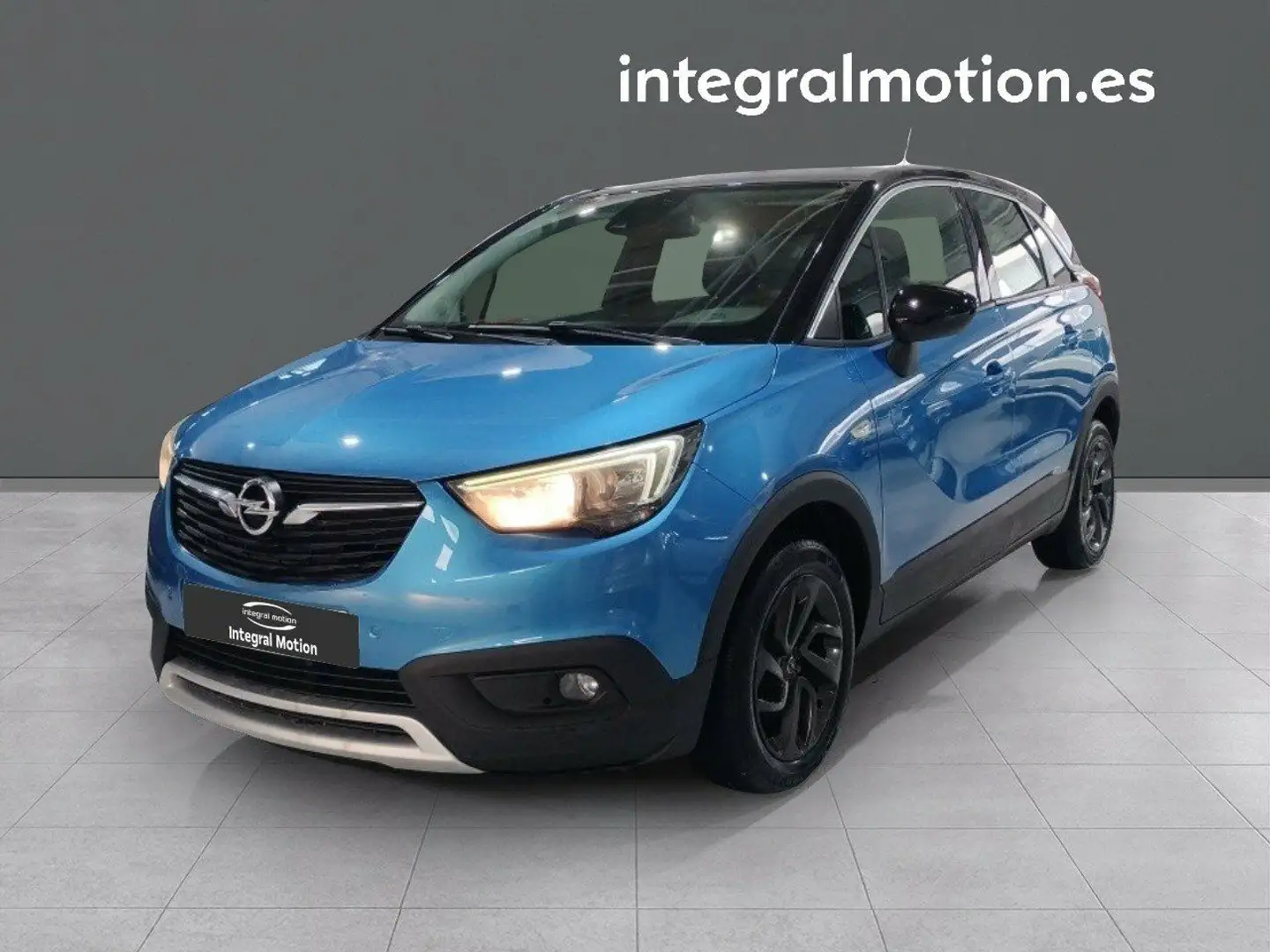 Opel Crossland X 1.2T S&S Design Line 110 Bleu - 1