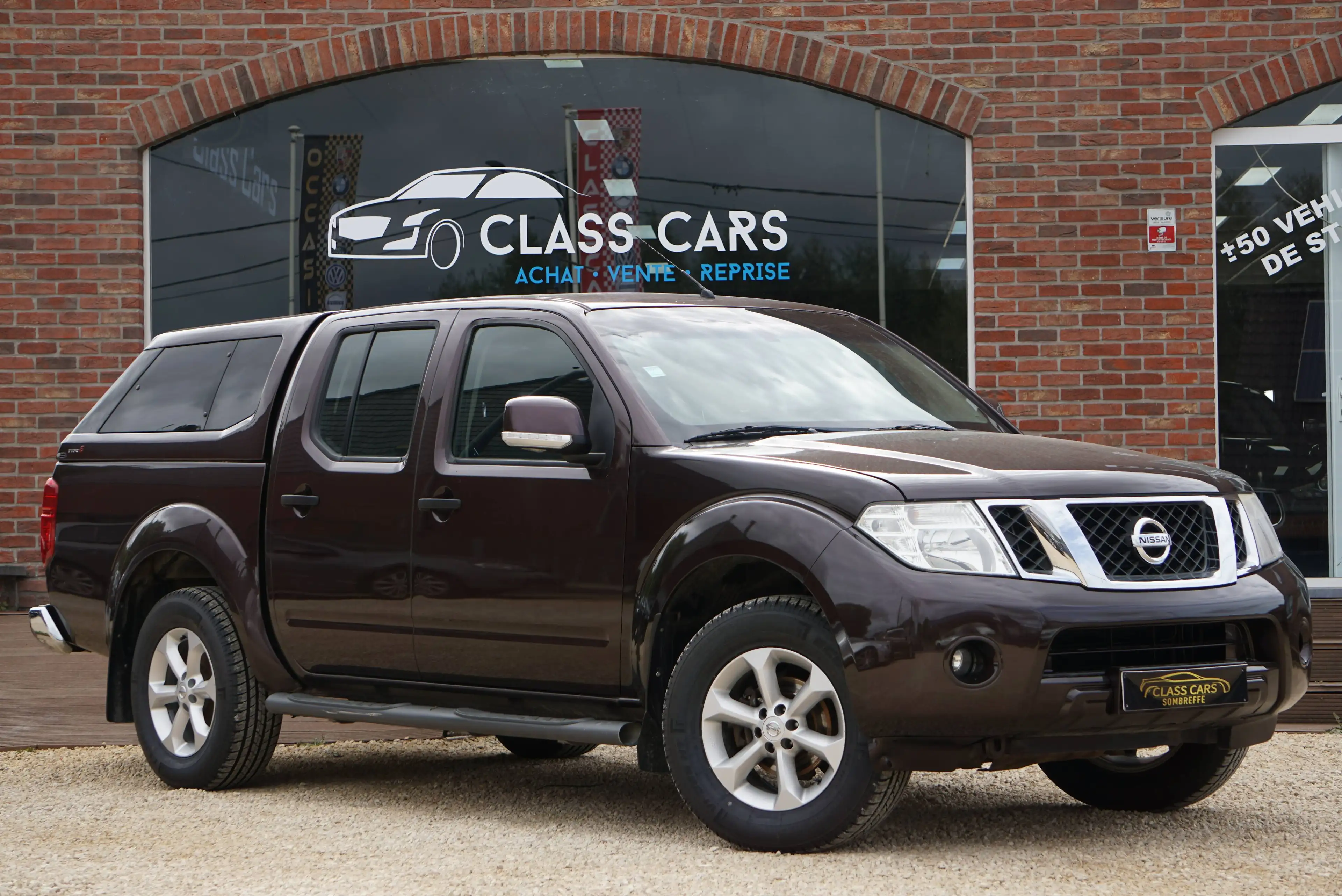 Nissan Navara 2.5 dCi 4x4 NAVI-CAMERA UTILITAIRE — photo 2