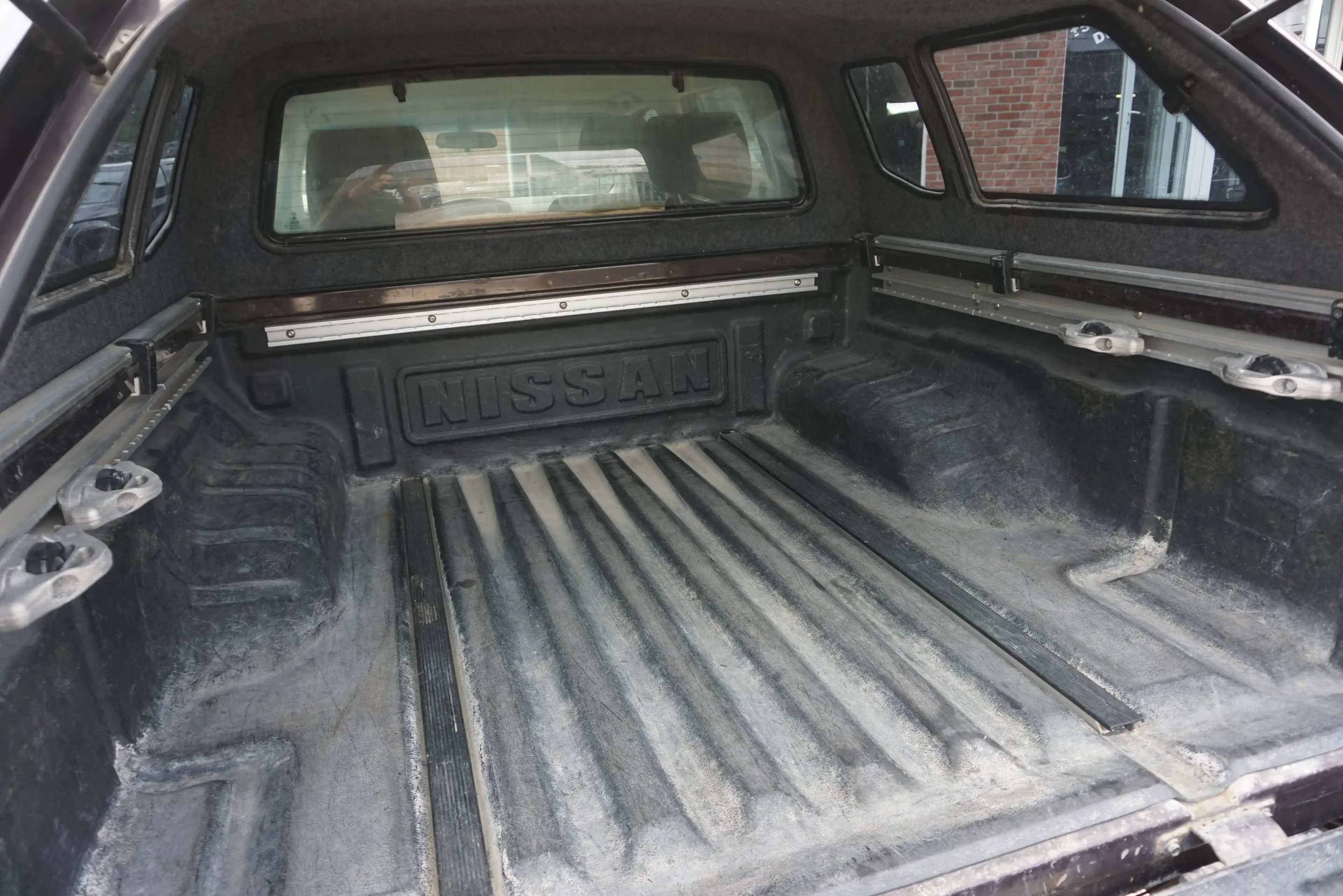 Nissan Navara 2.5 dCi 4x4 NAVI-CAMERA UTILITAIRE — photo 15