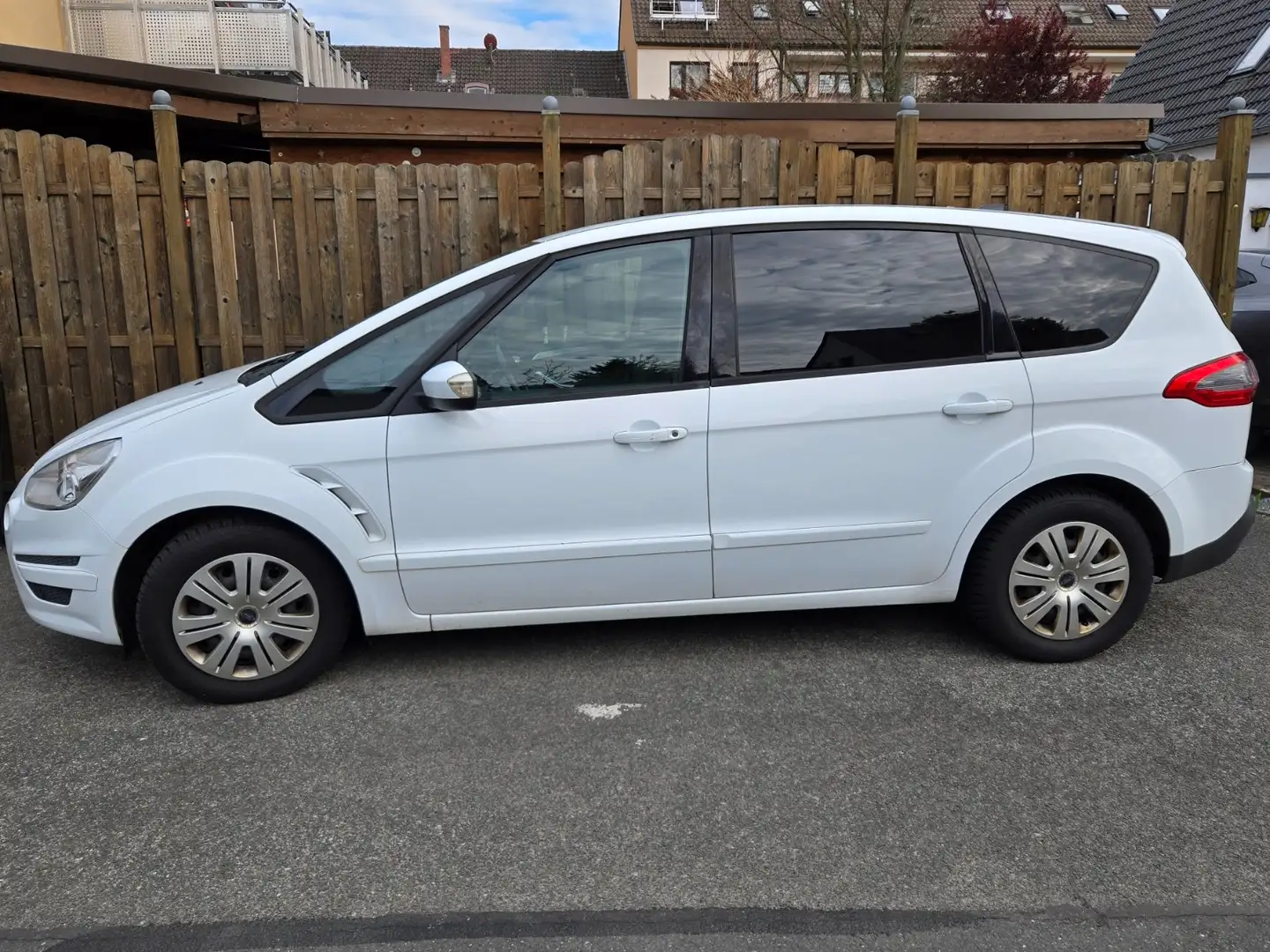 Ford S-Max S-Max 2.0 TDCi *NAVI*7-Sitzer*8-fach Bereift* Weiß - 2