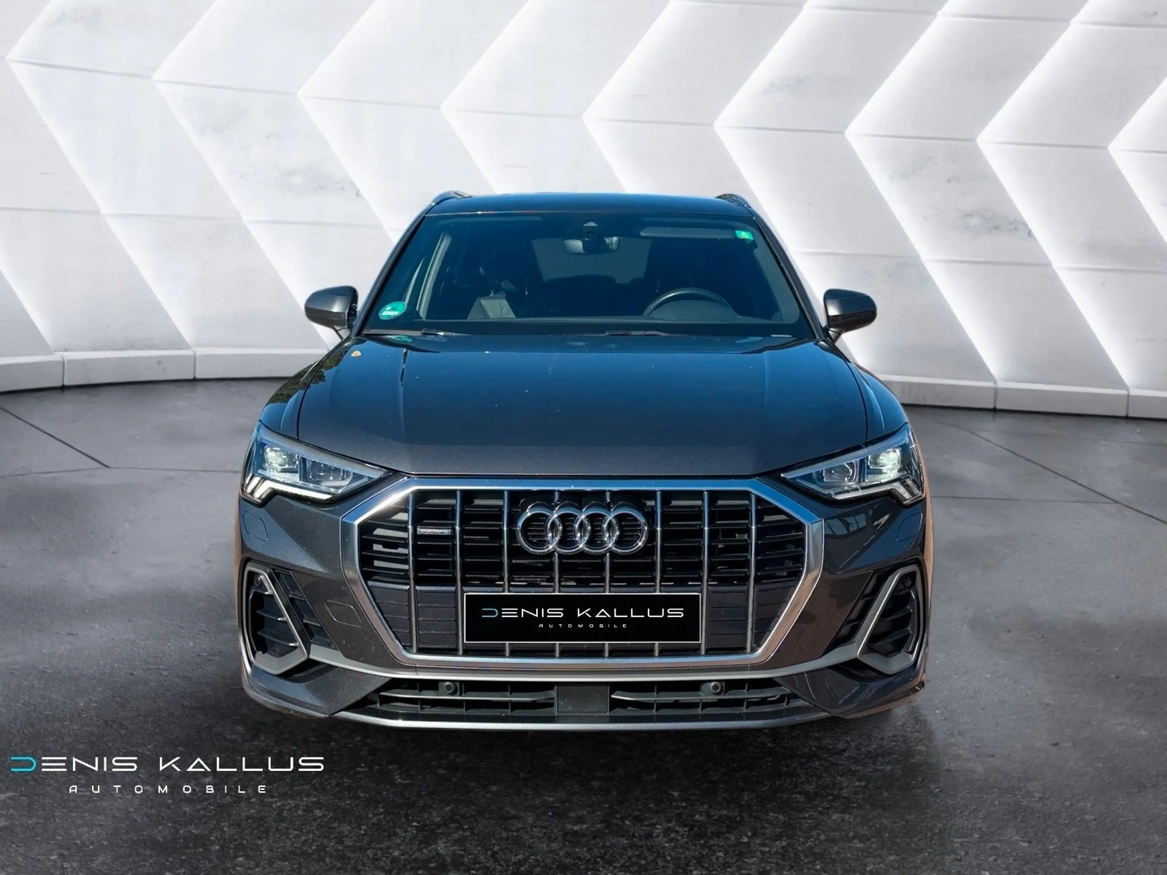Audi Q3 40TFSI quattro SLine*Autom*Alcantar*AHK*Gepfl — photo 6