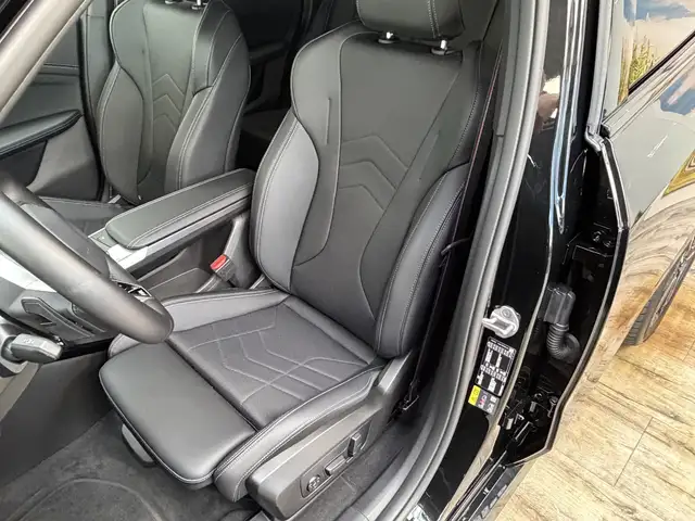 BMW X1 view 12
