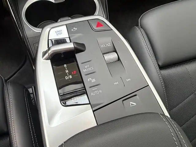 BMW X1 view 11