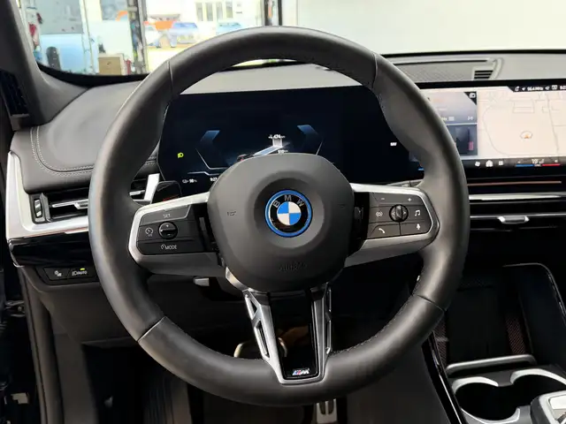 BMW X1 view 8