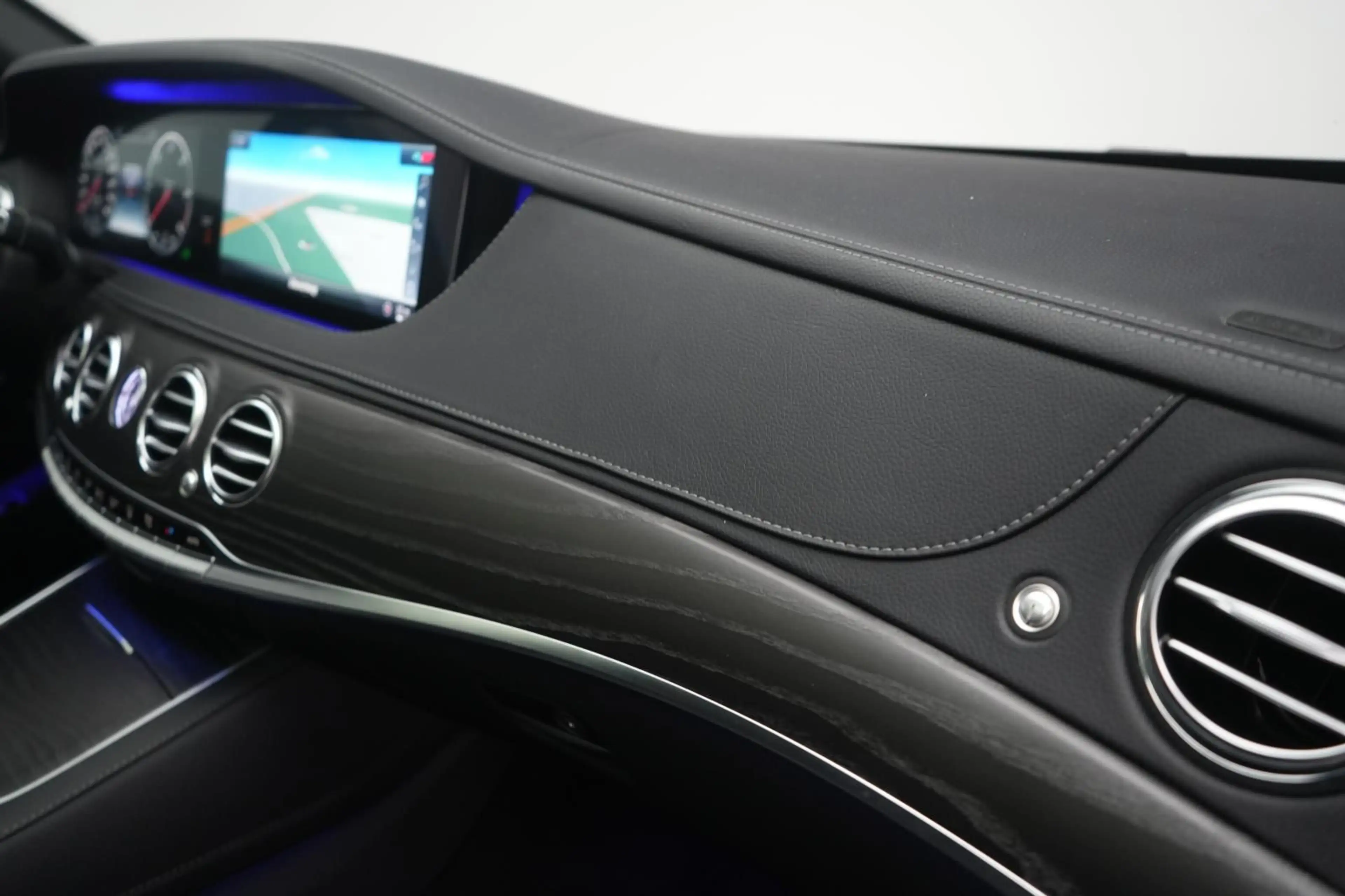 Mercedes-Benz S 350 d L 9G-Tronic AMG Distronic/Burmester/Pano — photo 9