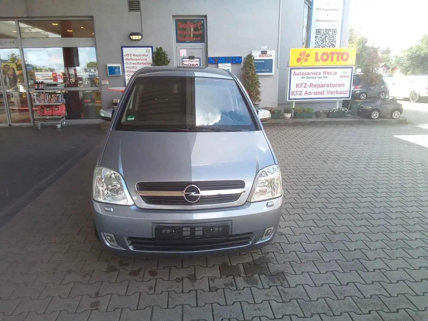 Opel Meriva Cosmo Xenon,Klimaautomatik,NaVi Silber - 2