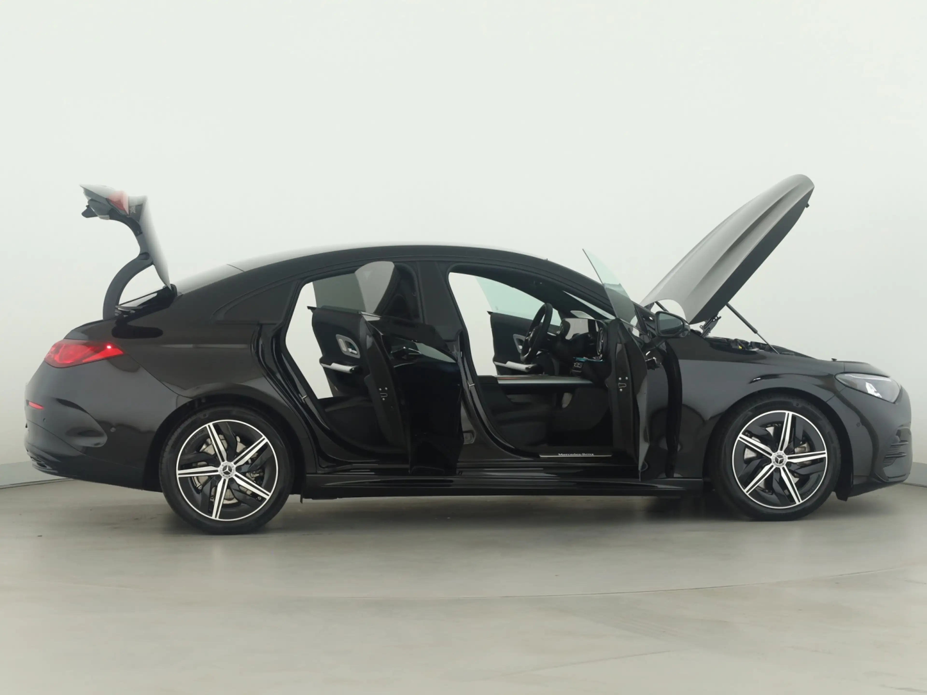 Mercedes-Benz CLA 220 AHK AUT DynLicht Fernlichtass. KeyLess — photo 8