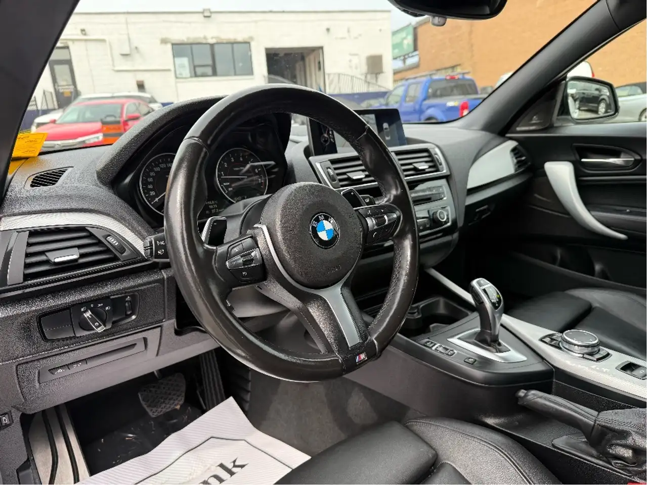 BMW 2 Series снимка BMW 2 Series