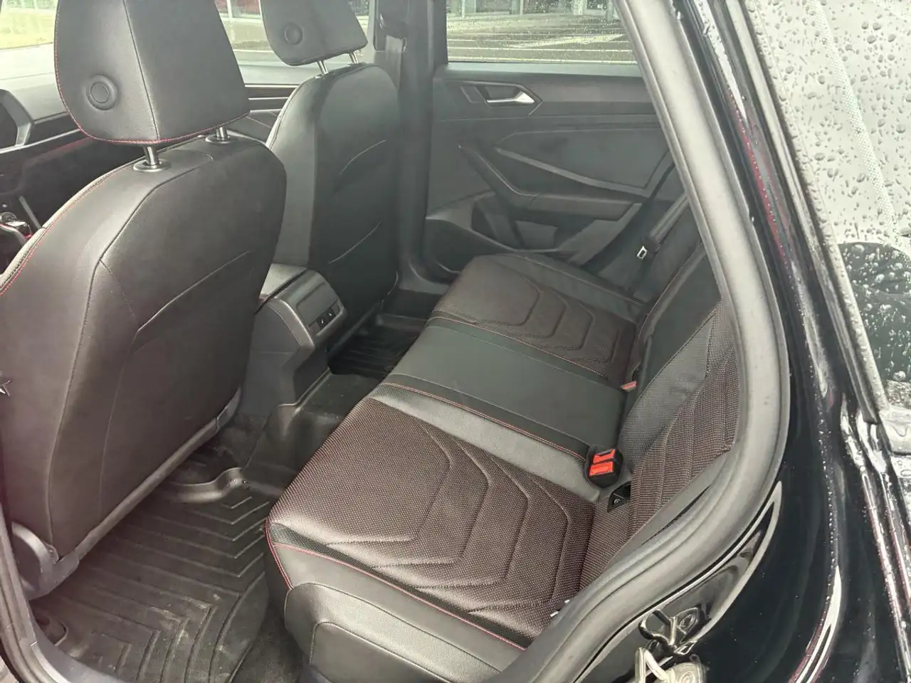 Volkswagen Jetta снимка Volkswagen Jetta