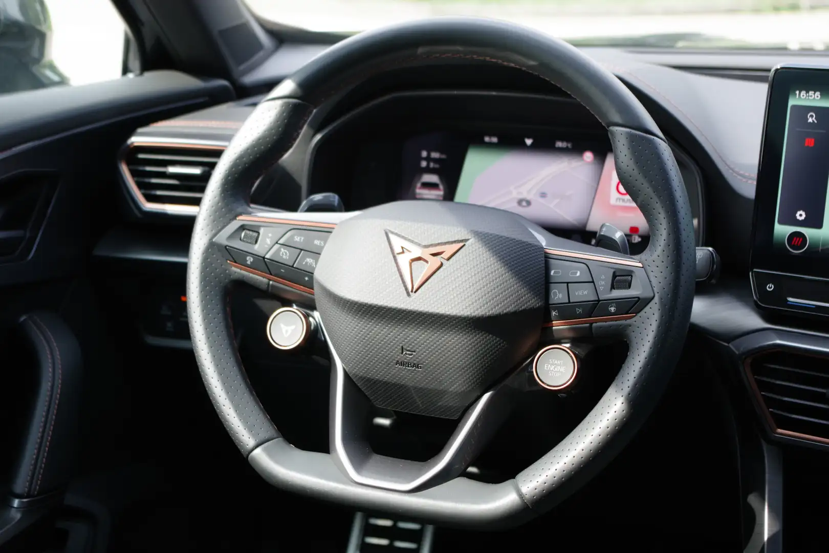 CUPRA Formentor 1.4 e-Hybrid VZ Copper Edition 245 PK, Camera, Car Gris - 2