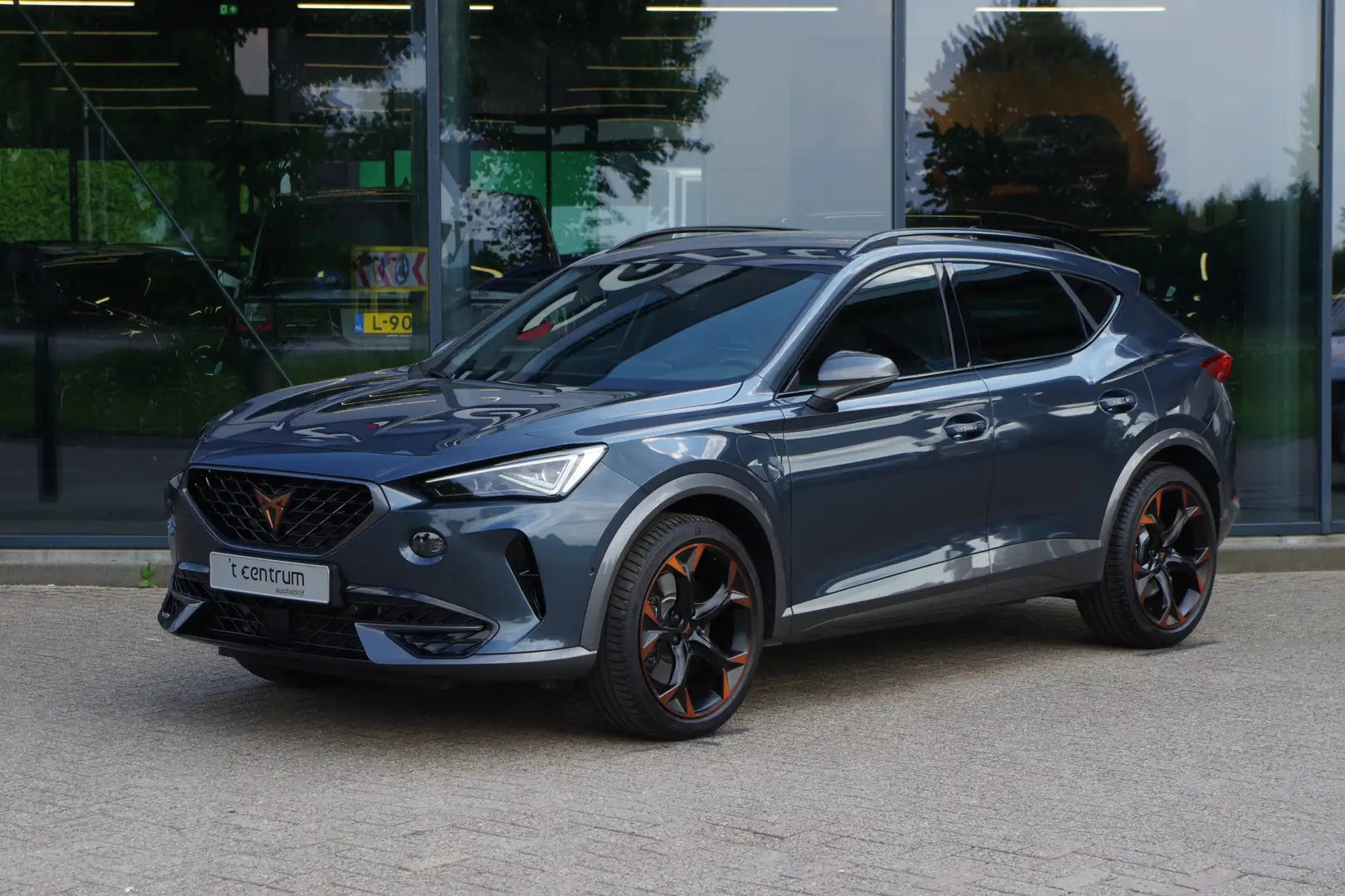 CUPRA Formentor 1.4 e-Hybrid VZ Copper Edition 245 PK, Camera, Car Gris - 1