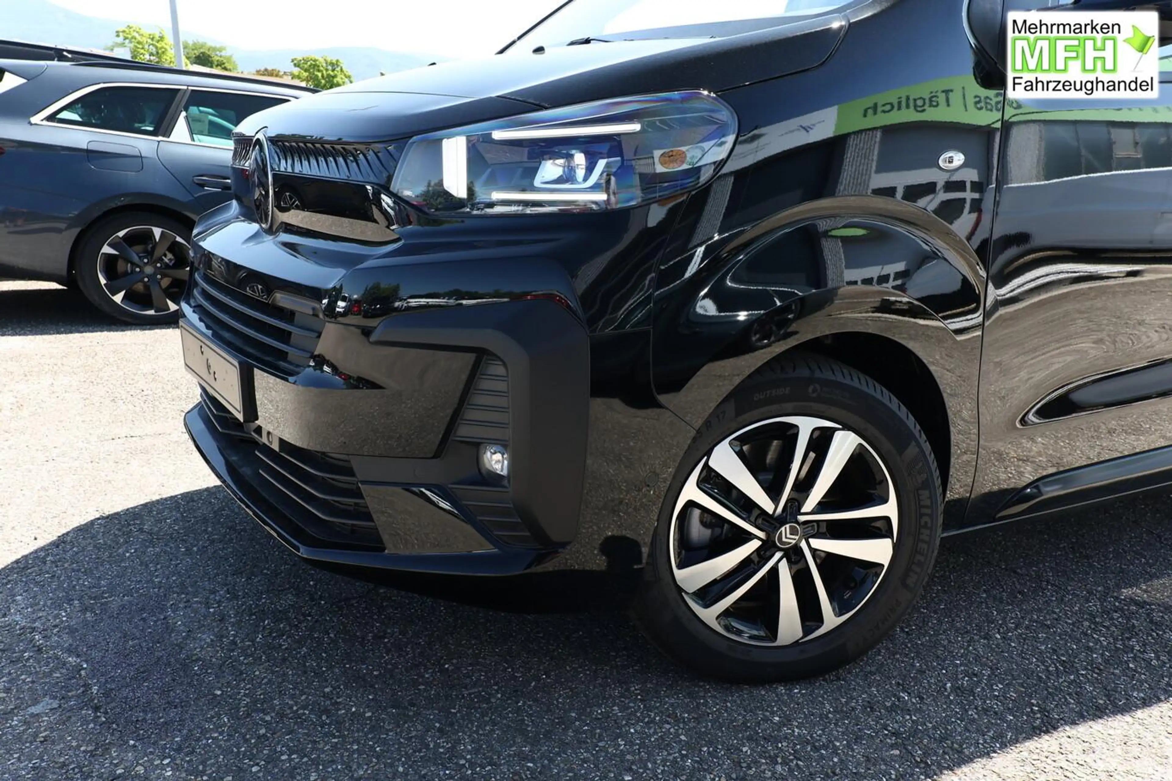 Citroen Spacetourer MAX AT XL Pano AHK Nav Leder Kam Key 132 kW (17... — photo 4