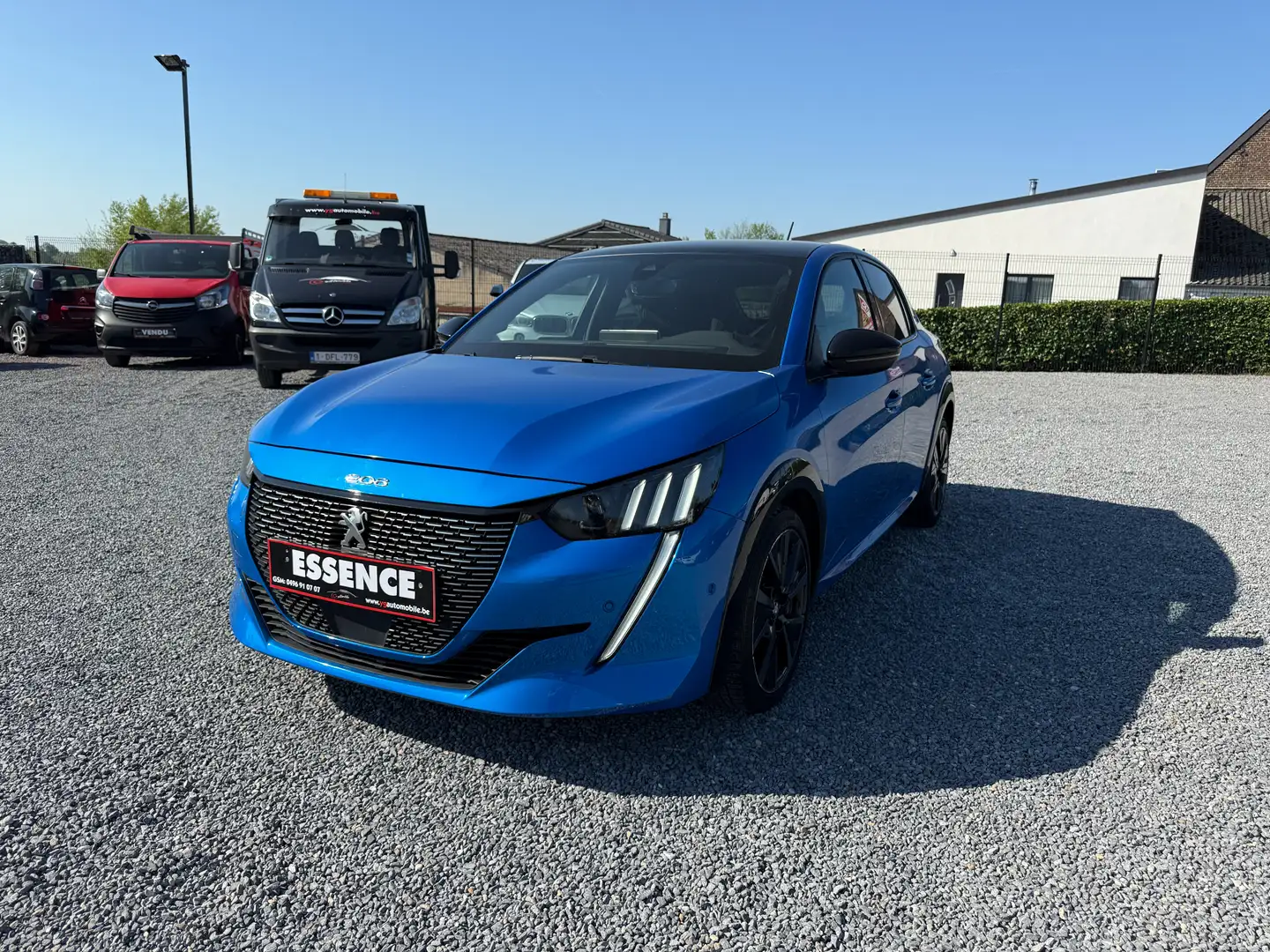 Peugeot 208 1.2CC ESSENCE 101CV 11/2021 BOÎTE AUTO GARANTIE Bleu - 1