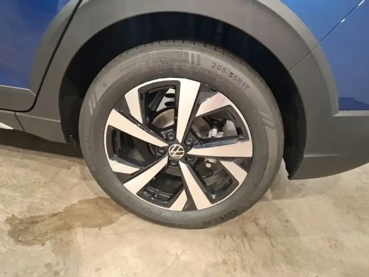 Volkswagen Taigo "Más" 1.0 TSI 6 vel. 2026, foto 3