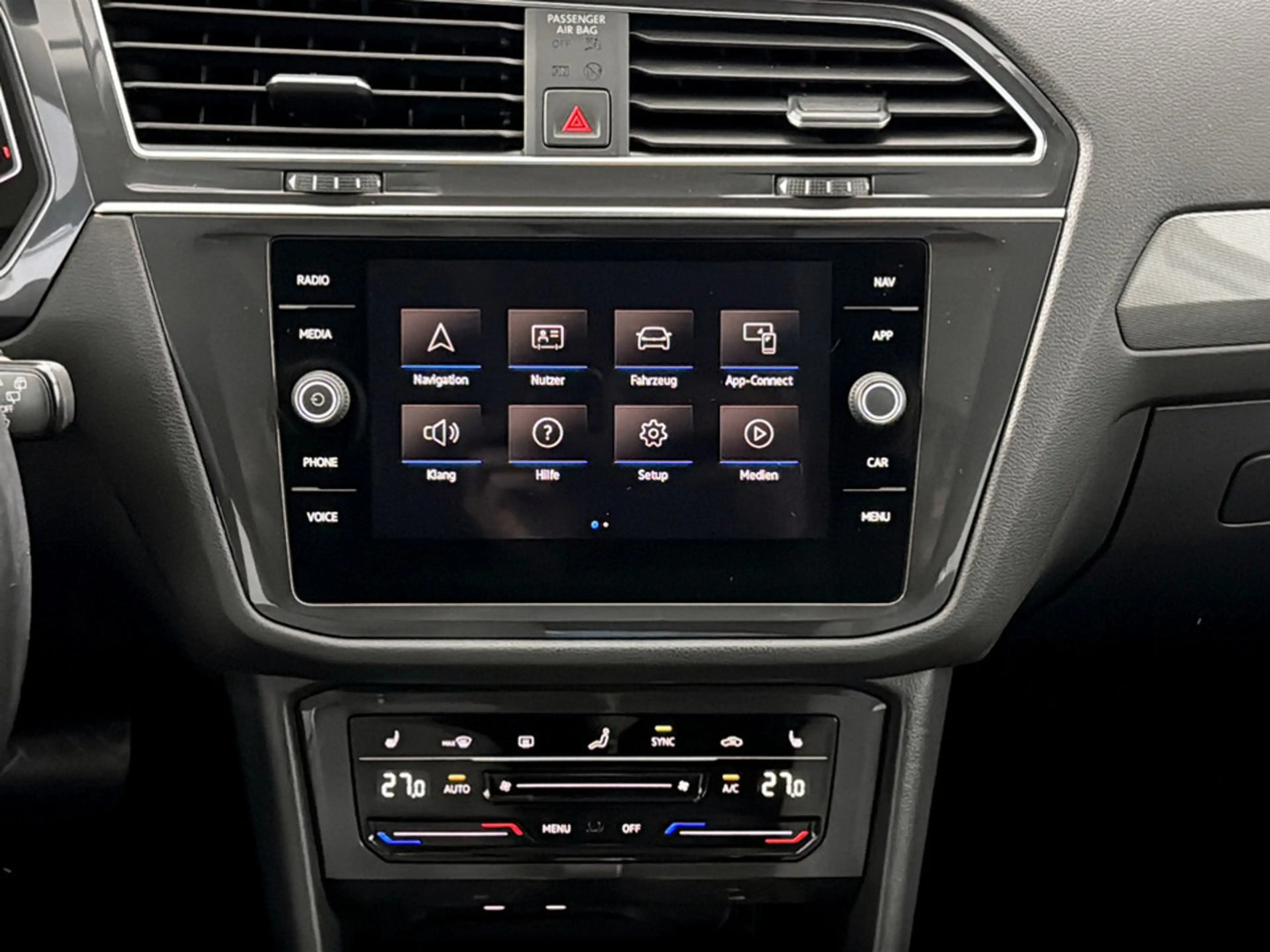 Volkswagen Tiguan Allspace Life TDI DSG — photo 13