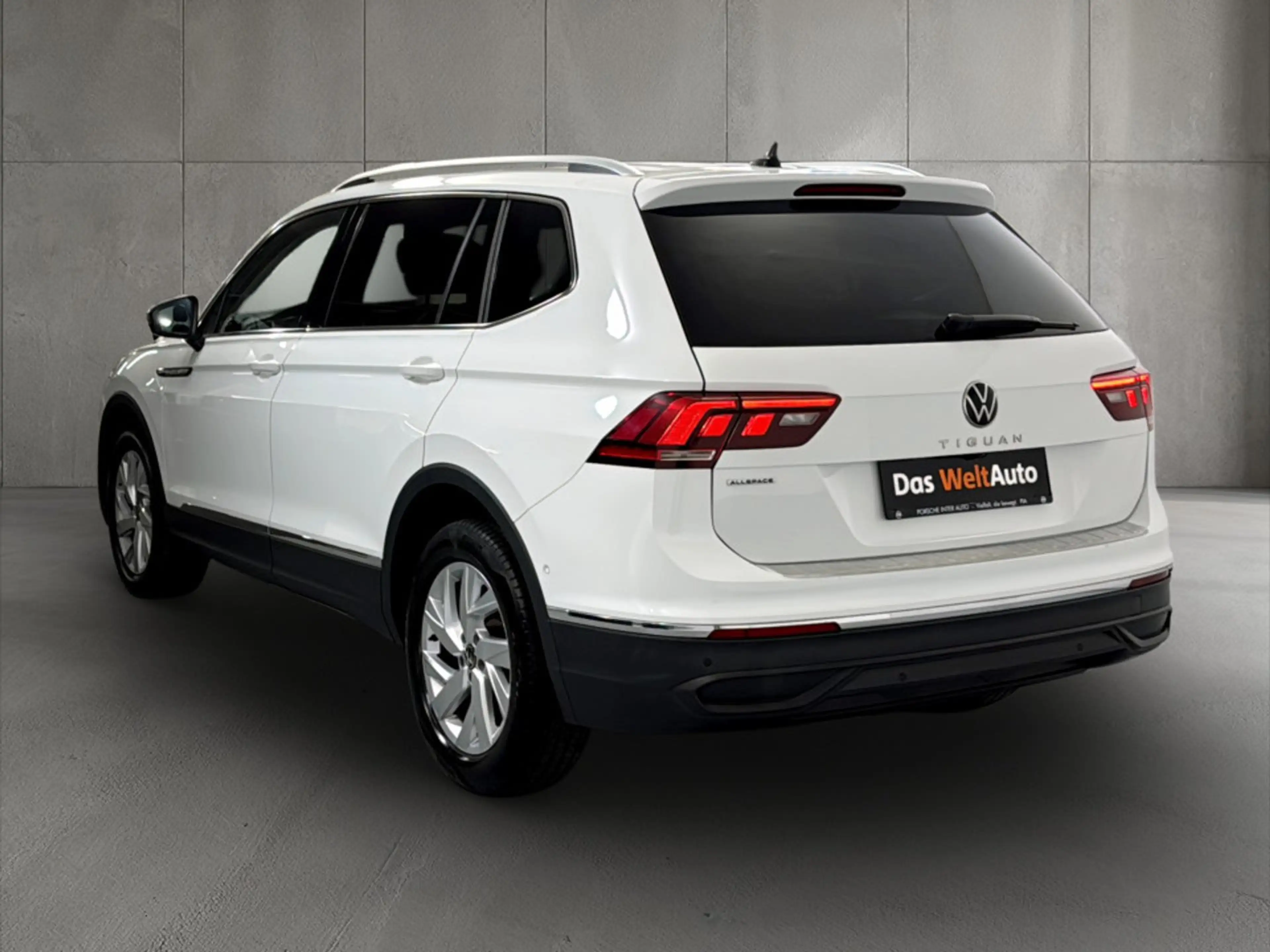 Volkswagen Tiguan Allspace Life TDI DSG — photo 4