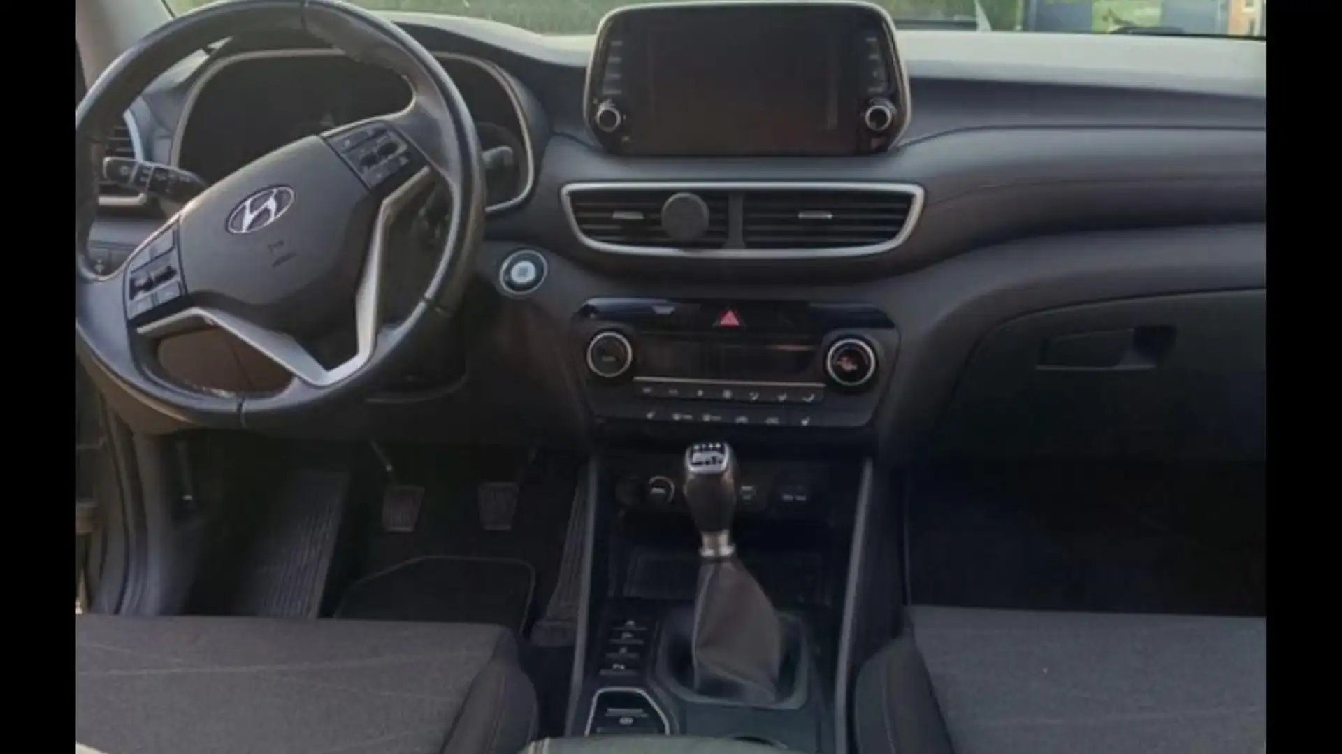 Hyundai TUCSON 1.6 CRDi 115 hybrid 48V Business - 2