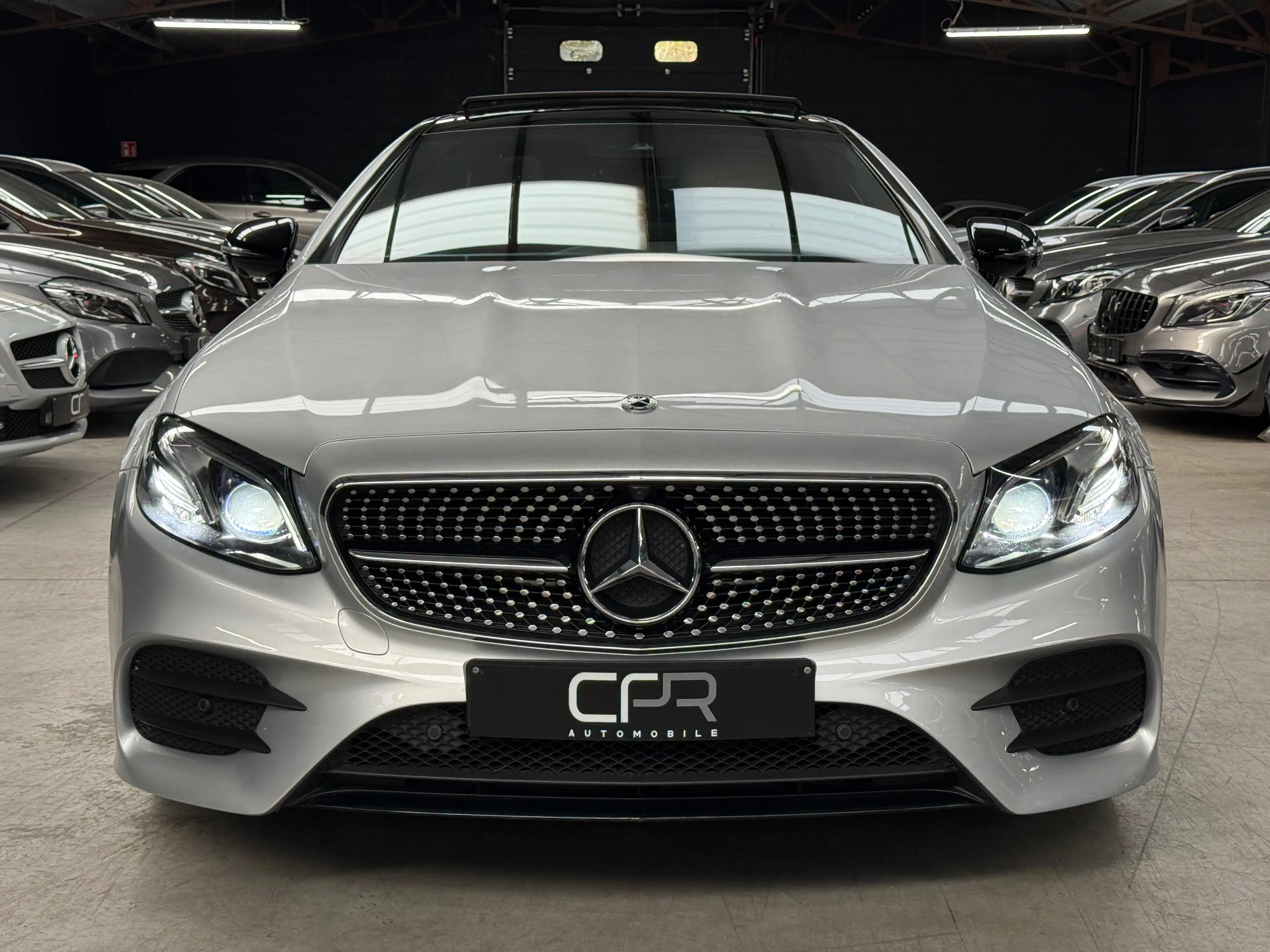 Mercedes-Benz E 220 d * PACK AMG * PANO * BURMESTER * CAMERA 360 * KEYLESS * CARNET * GARANTIE — photo 2