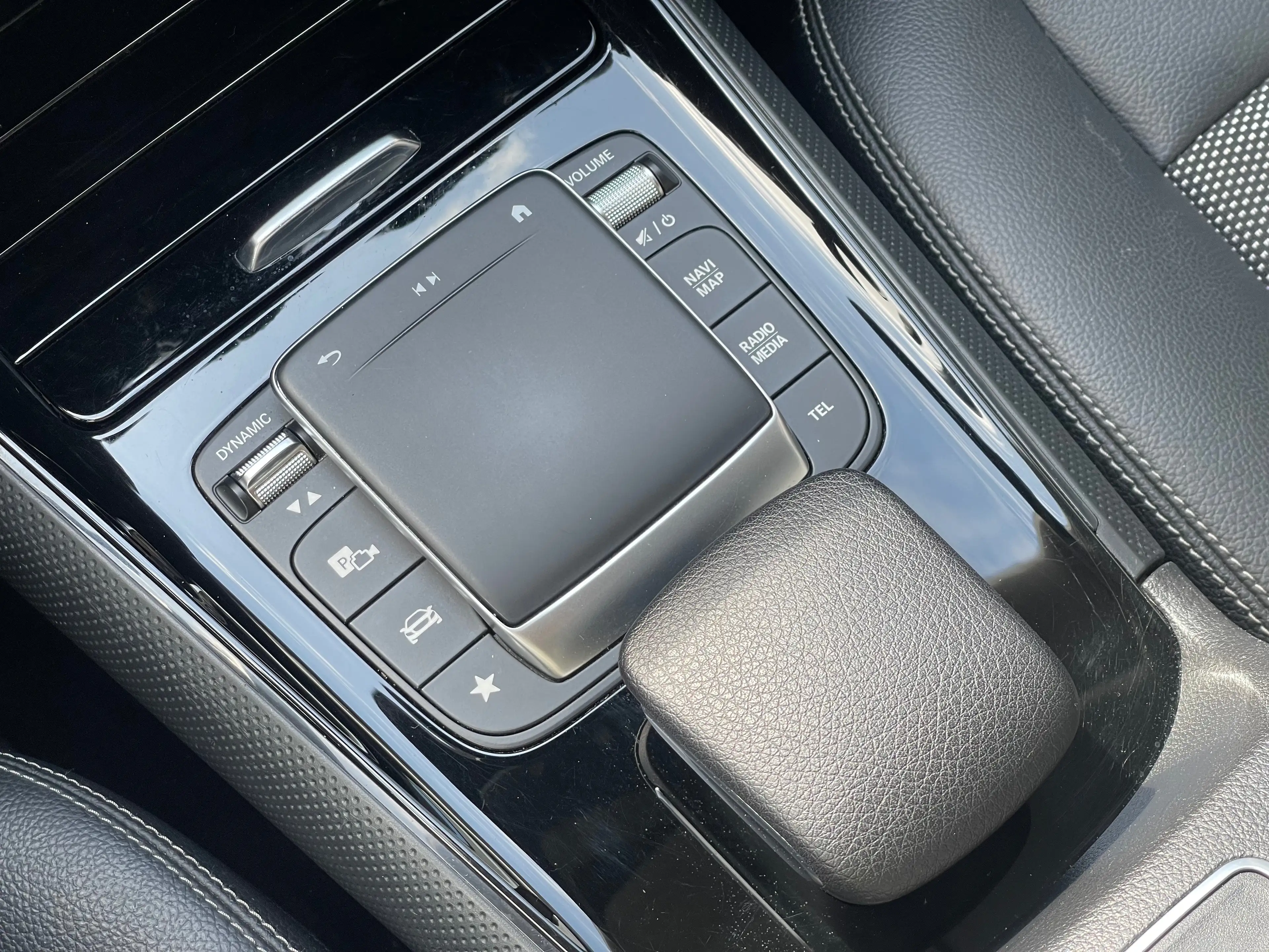 Mercedes-Benz B 180 d Business Solution*BOITE AUTO*GARANTIE 1AN — photo 14