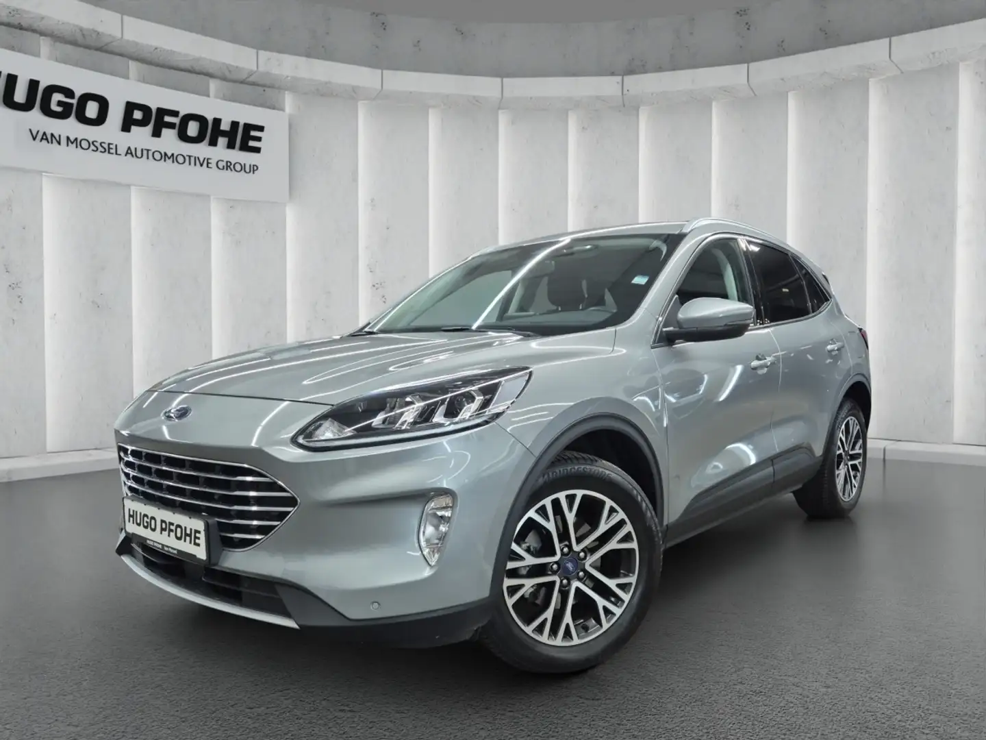 Ford Kuga 1.5 EcoBoost Titanium Silver - 1