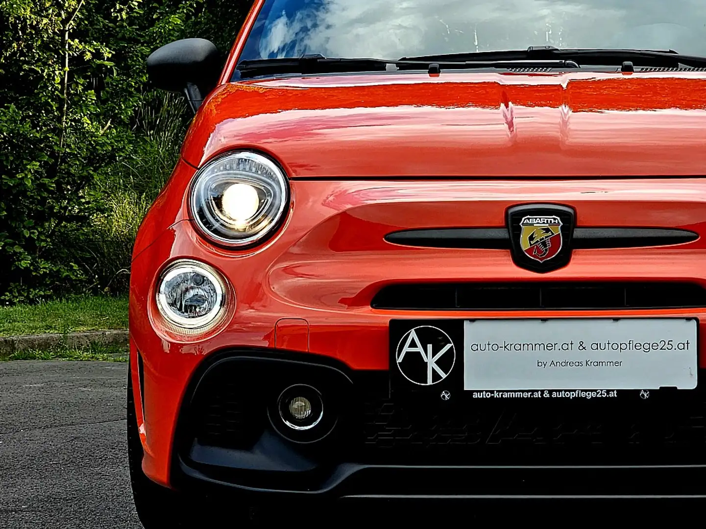 Abarth 695 Abarth 695 "SUPERSPORT" BEATS AUDIO BMC SABELT ... Orange - 1