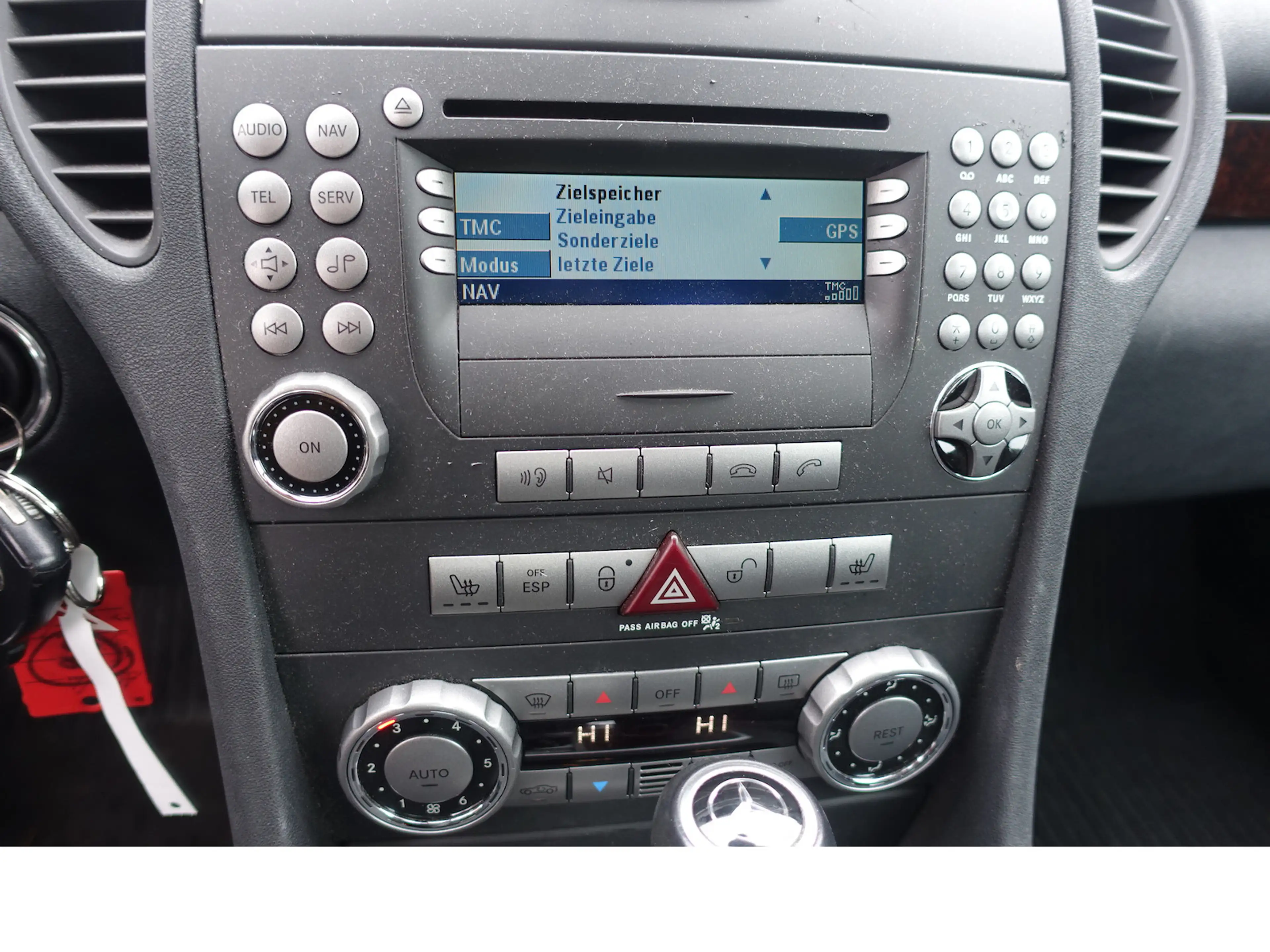 Mercedes-Benz SLK 350 SH-gepfl. bei DB Bi-Xenon Windschott — photo 13