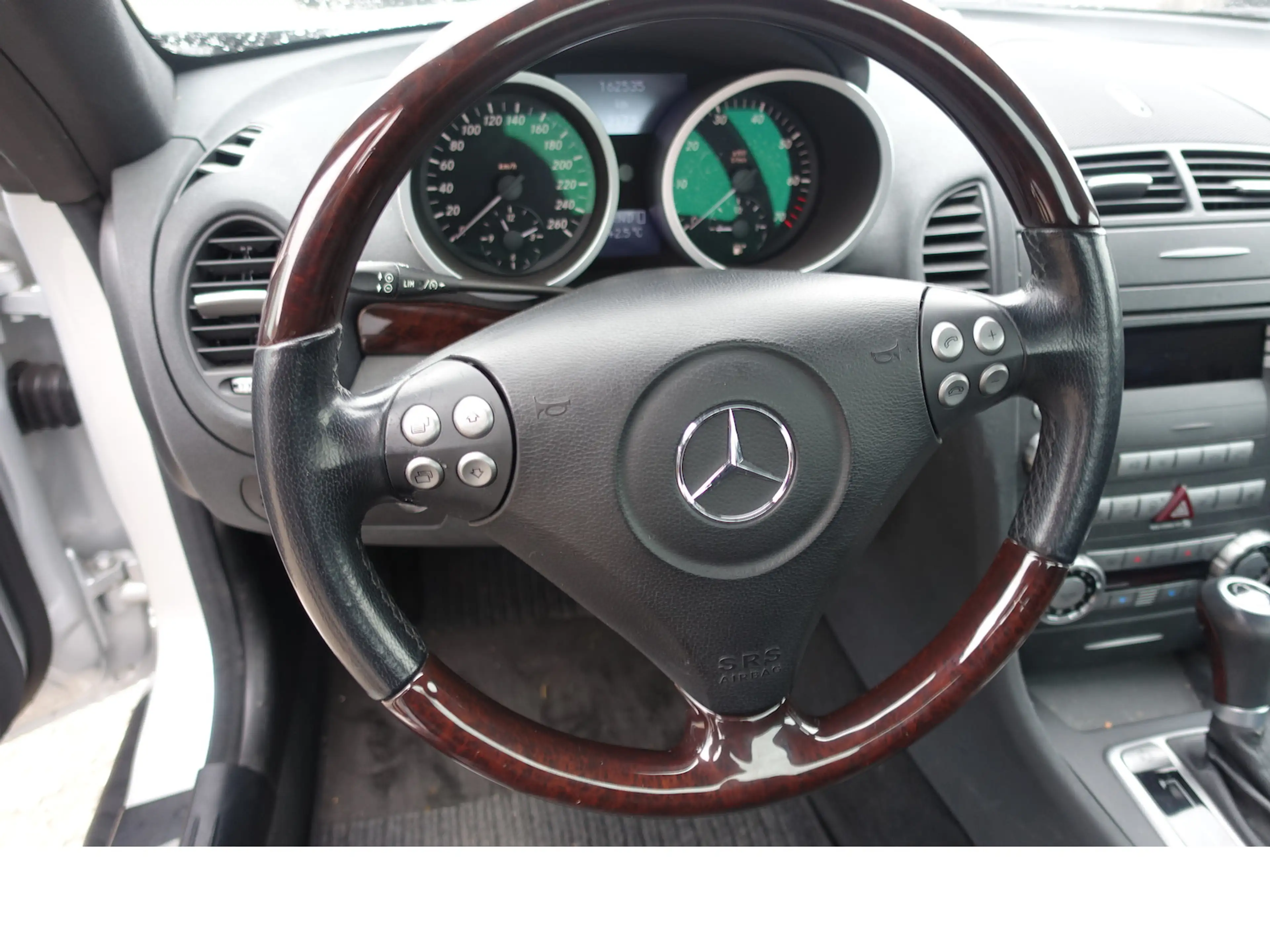 Mercedes-Benz SLK 350 SH-gepfl. bei DB Bi-Xenon Windschott — photo 11
